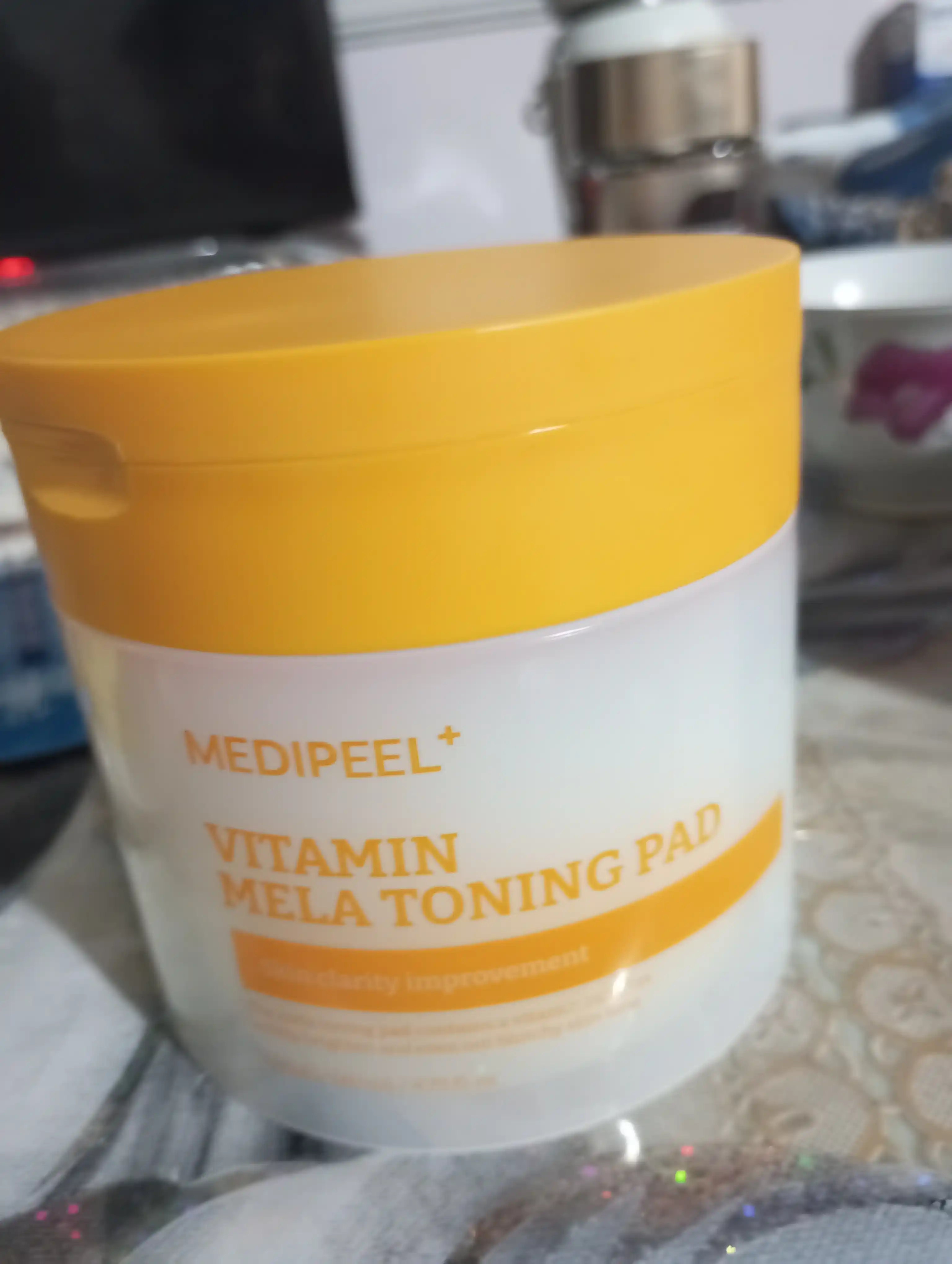 Medipeel: Yuz uchun toner-pedlar kolleksiyasi,4xil turi-(Tsentella/Vitamin /Multoks/Lakto)