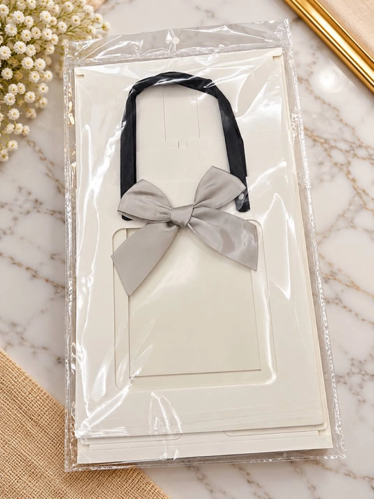 Sovg‘a qutisi oynali bantikli rozvi, malochniviy, jigarrang, ranglarda chiroyli gift box