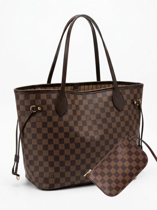 Louis Vuitton ayollar sumkasi