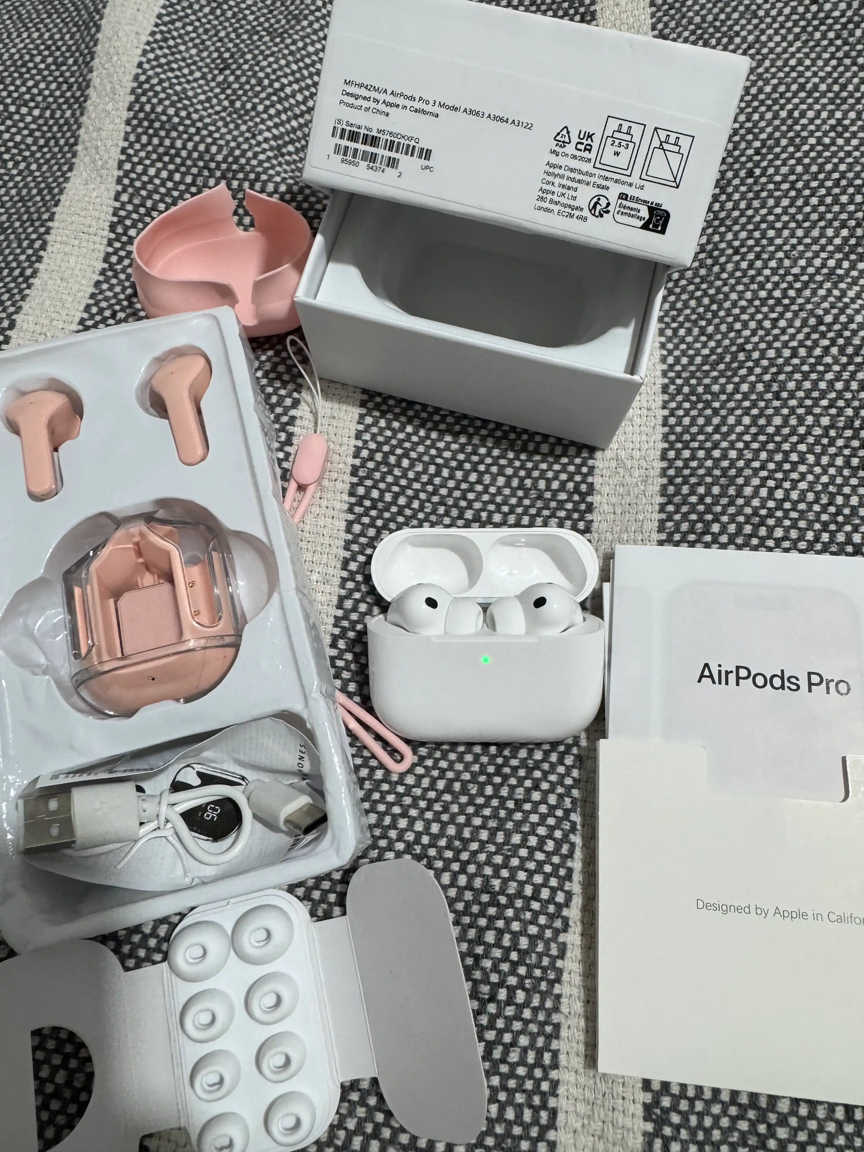 Simsiz quloqchinlar Pods Pro 3 ANC Premium, iPhone va Android uchun naushnik (+1ta sovg‘a)