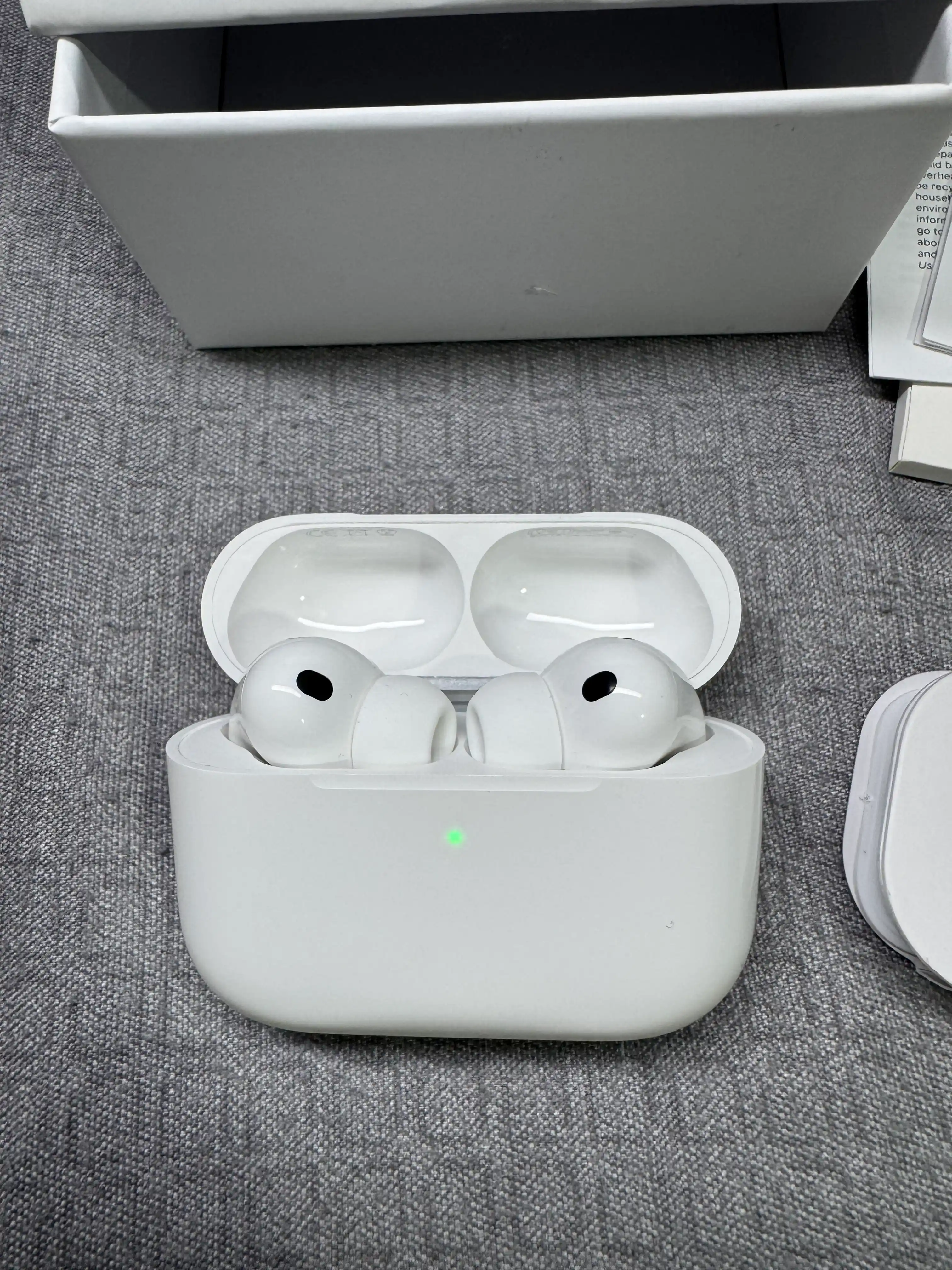 Simsiz quloqchinlar Pods Pro 3, iPhone va Android uchun naushnik sensorli (+bonus sovg'a)