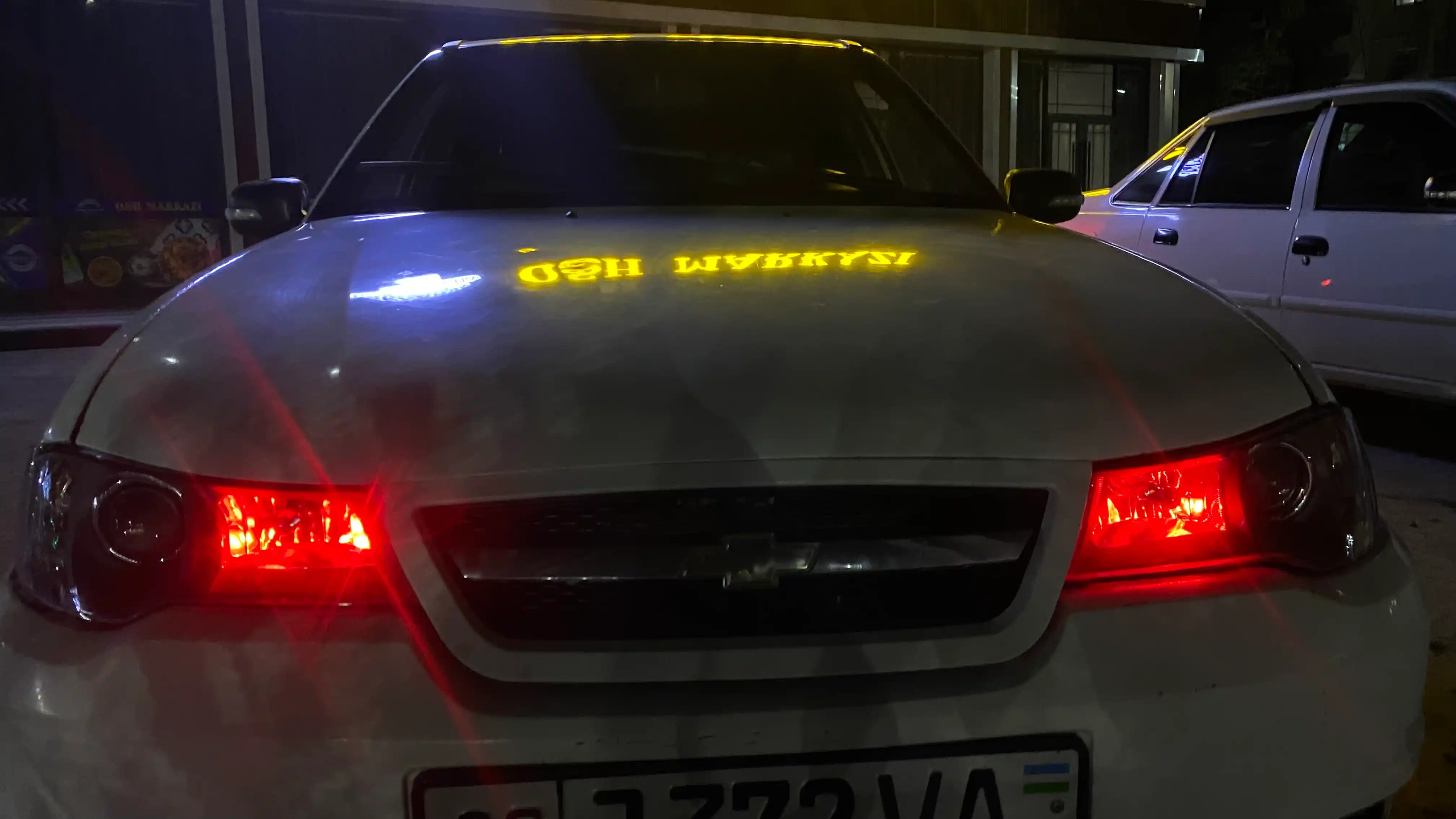 Avtomobil faralari uchun LED chiroq, 7xil rang, masofadan boshqarish pulti mavjud T10