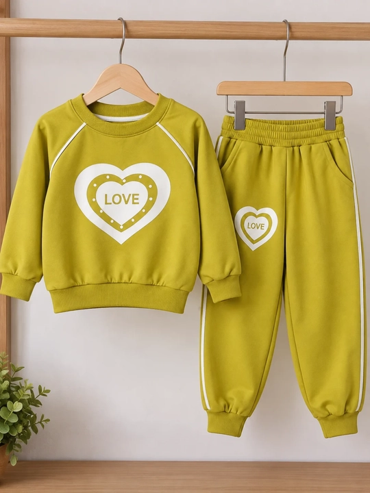 Qiz bola uchun LOVE bolalar kostyumi, kundalik kiyim, sayr qilish uchun bejirim