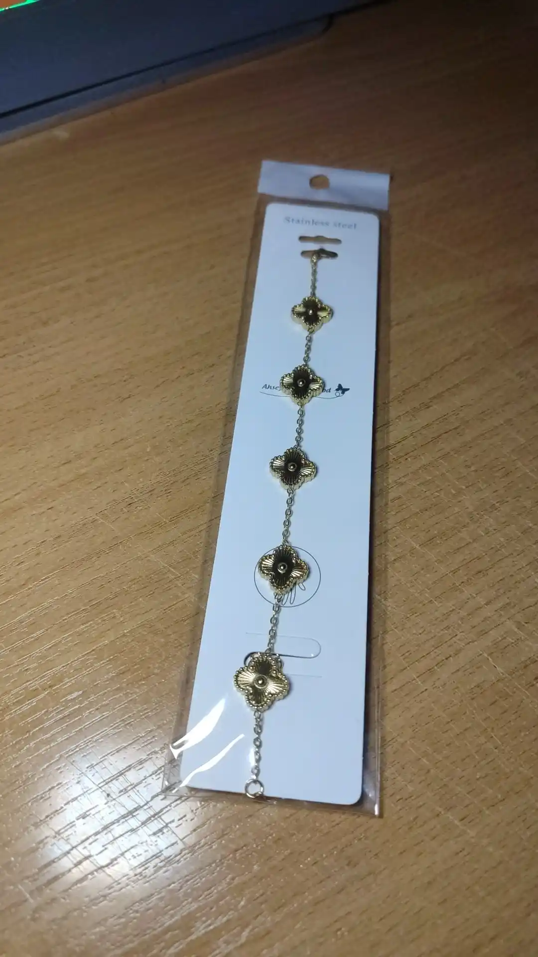 Bijuteriya, taqinchoqlar, aksessuarlar, bilaguzuk, ayollar taqinchoqlari