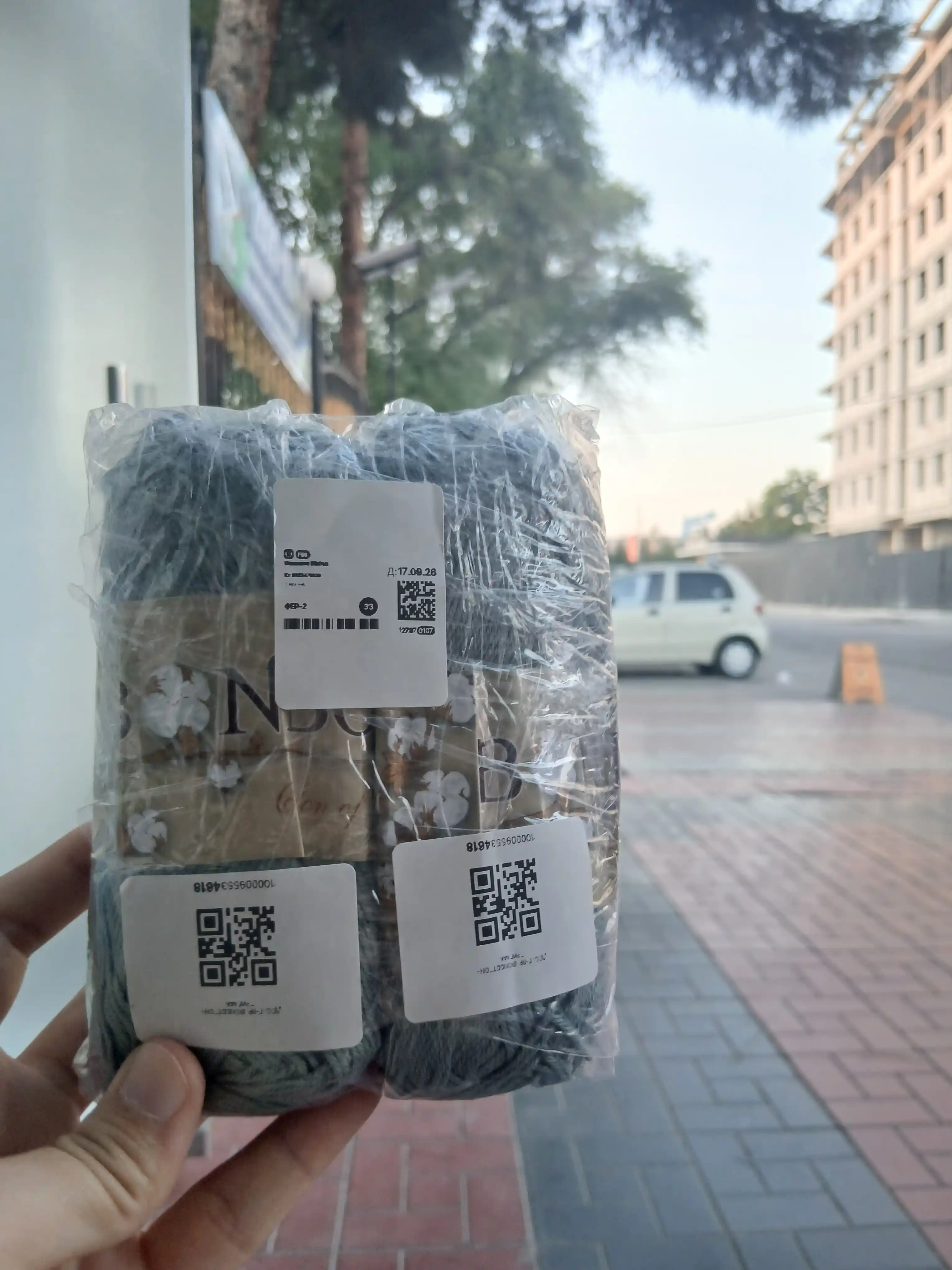 BonBon Cotton 50 г – 200 м, 100% хлопок