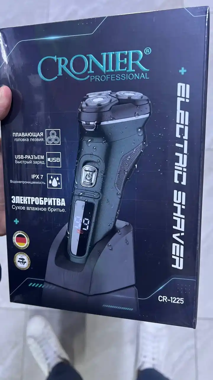 Cronier CR-1225 professional elektr britva, 3 boshli, raqamli displey
