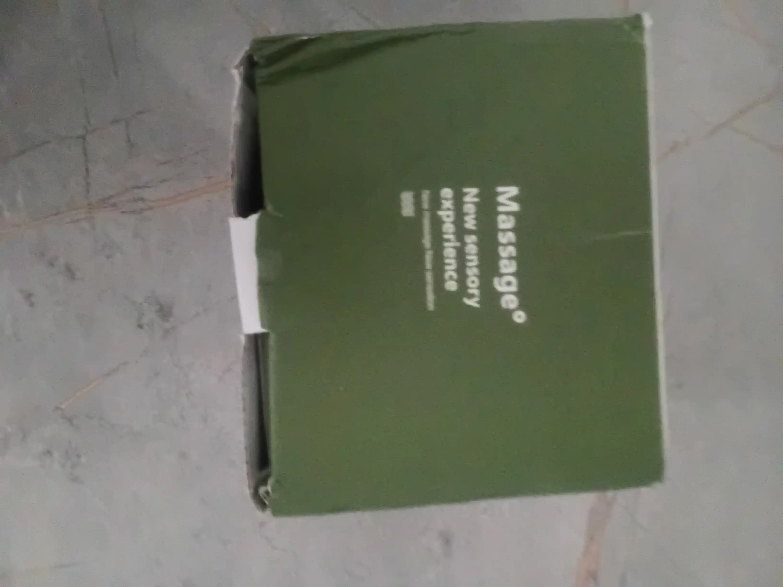 Bo‘yin va yelkalar uchun elektr massajor