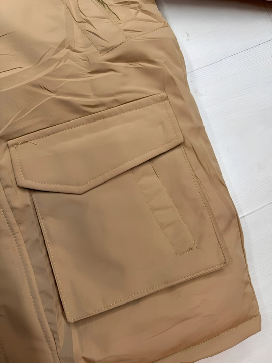 O‘g‘il bolalar uchun qishki issiq kurtka-parka, mo‘ynali kapushonli