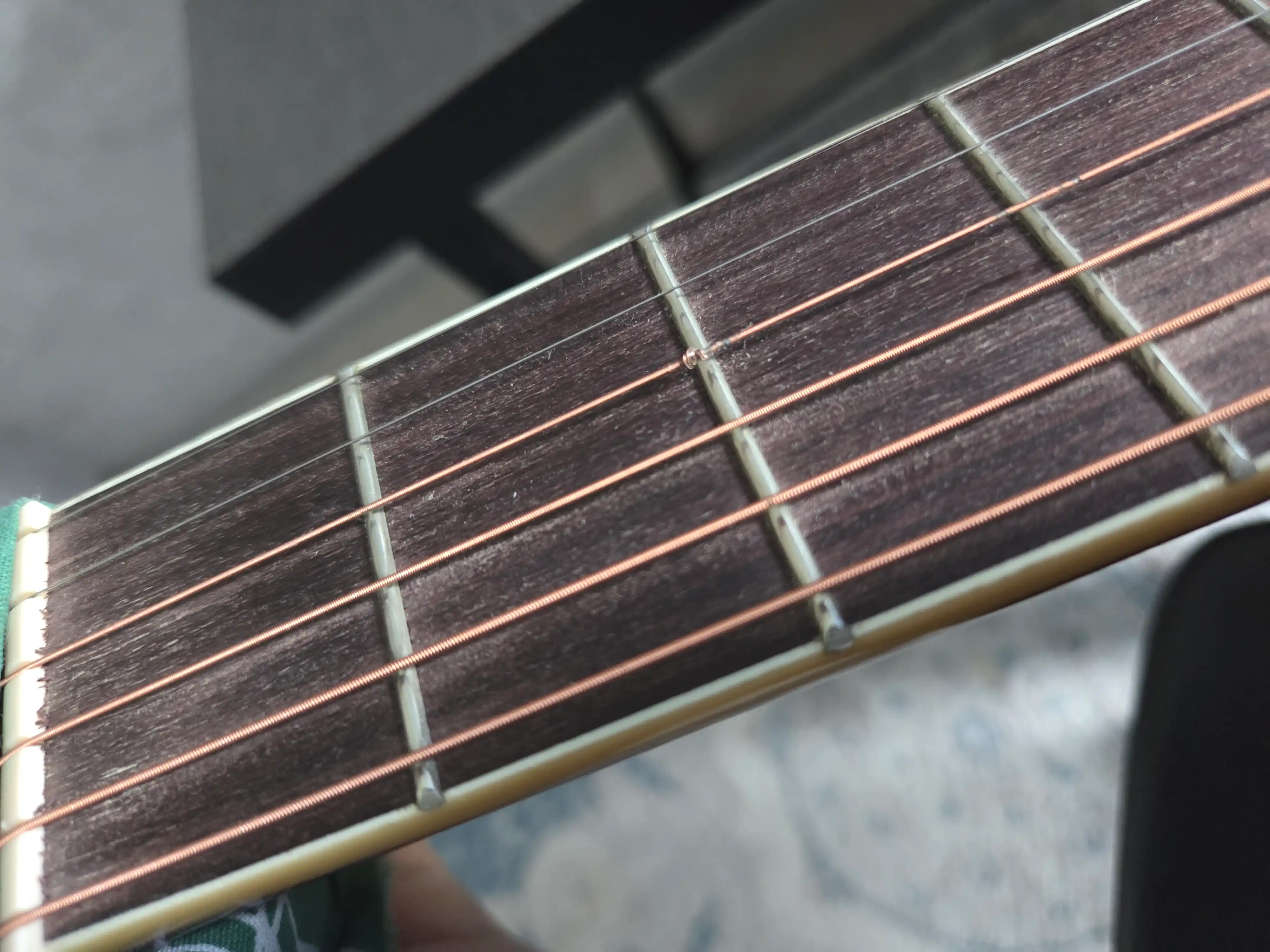 Akustik gitara uchun torlar to‘plami (6 dona)