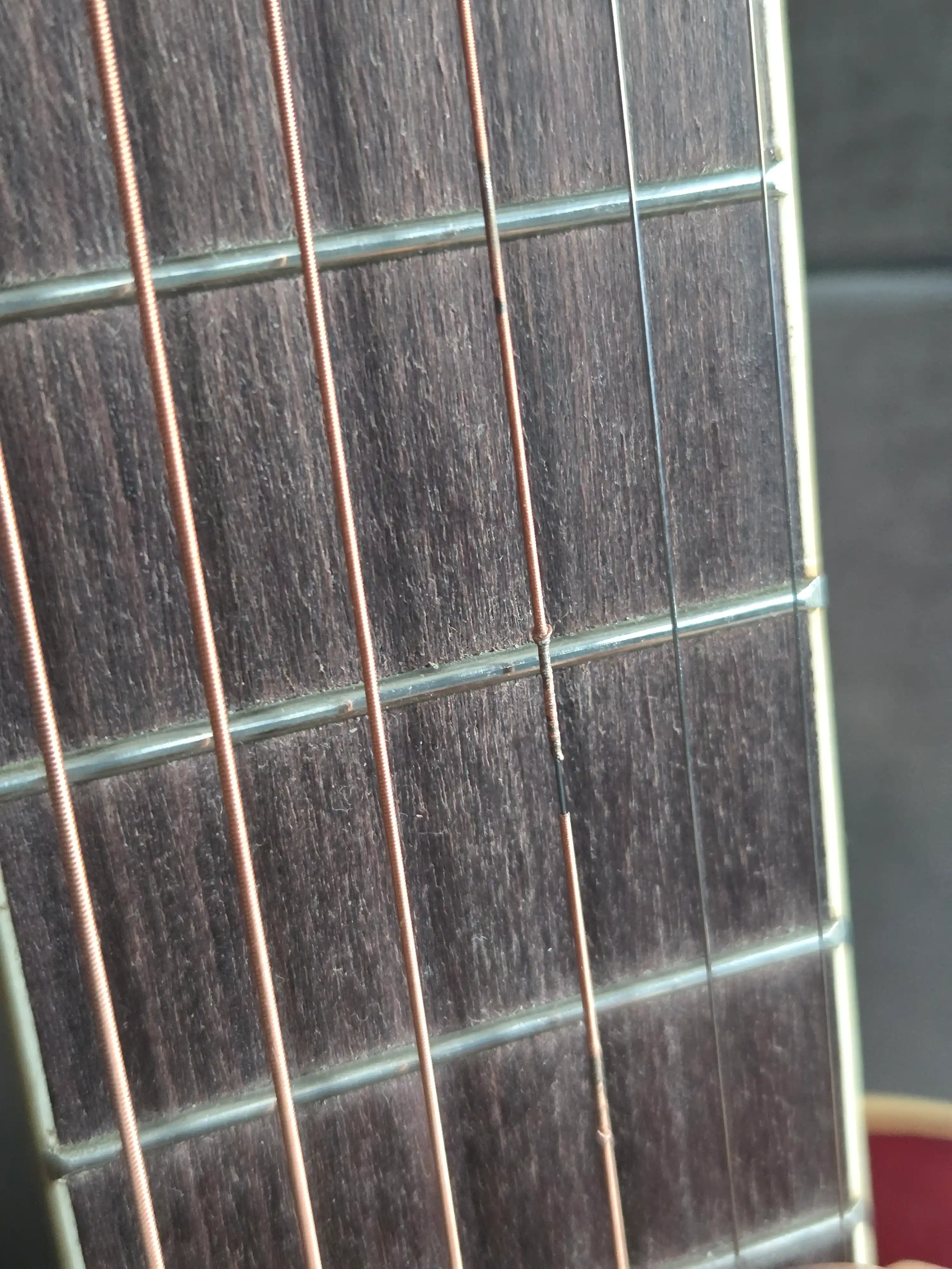 Akustik gitara uchun torlar to‘plami (6 dona)