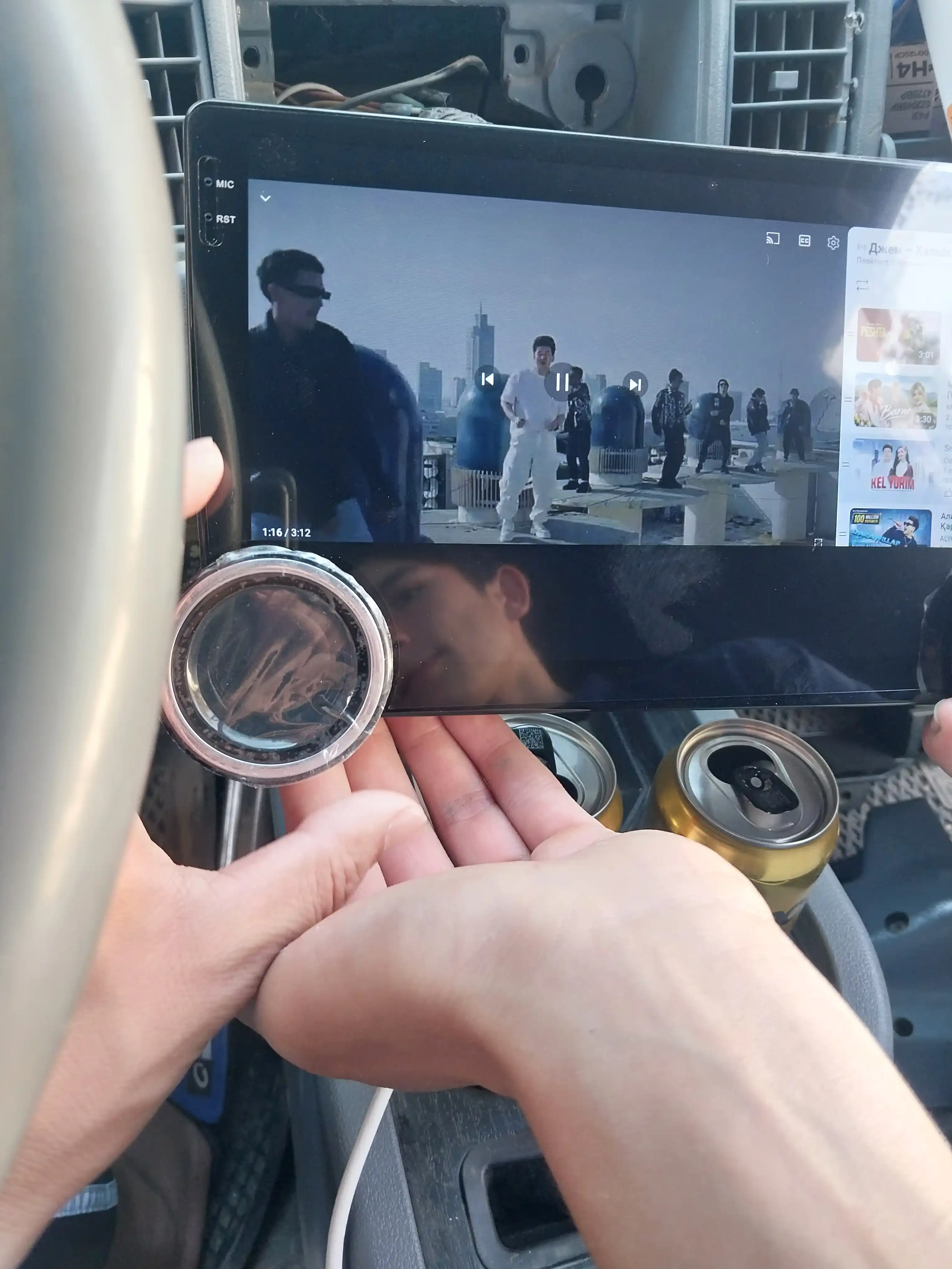 Avto monitor Diamond 2 K universal WIFI CARPLAY 64 GB