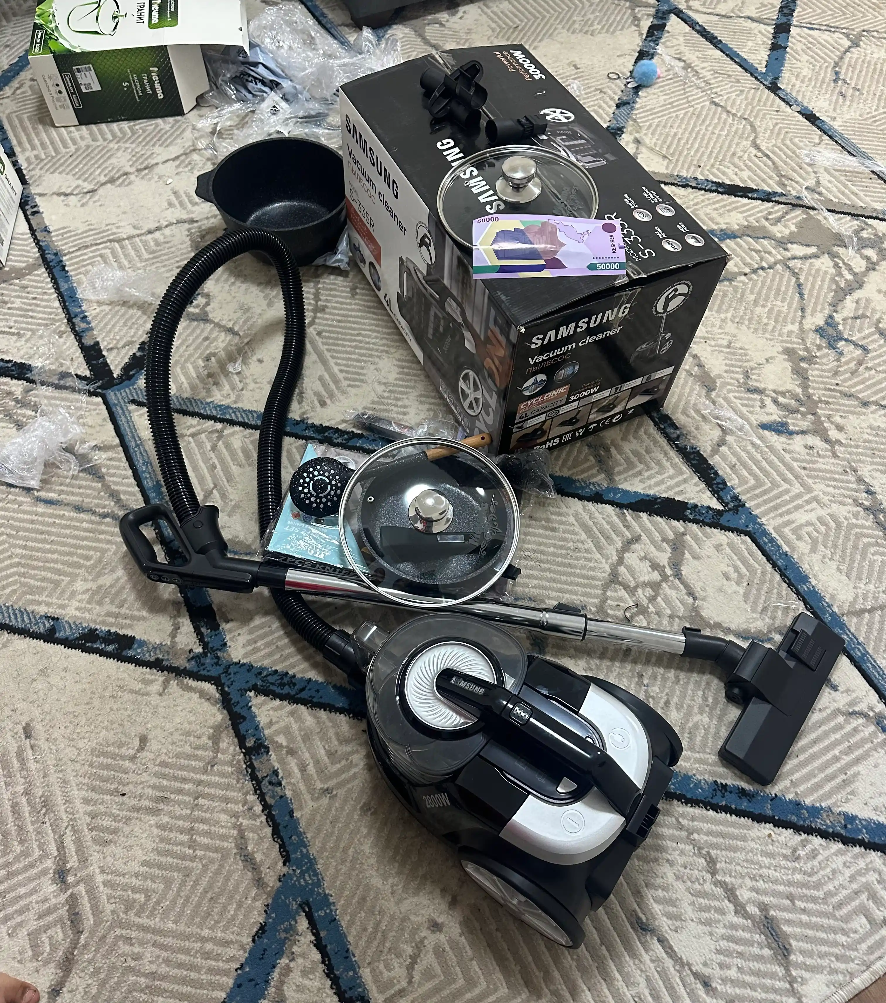 Tova Mechta, olinadigan tutqich va shisha qopqoq bilan, Granit Star ultra