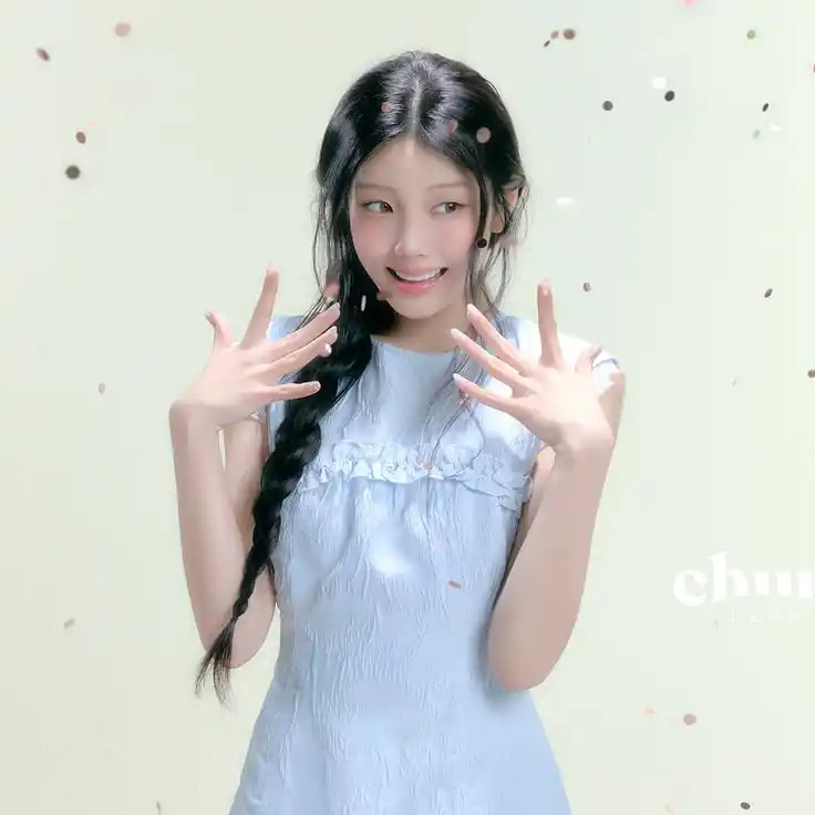 Наклейки со Stray Kids, около 30 шт
