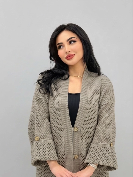 Ayollar to‘qima ajur kardiganlari