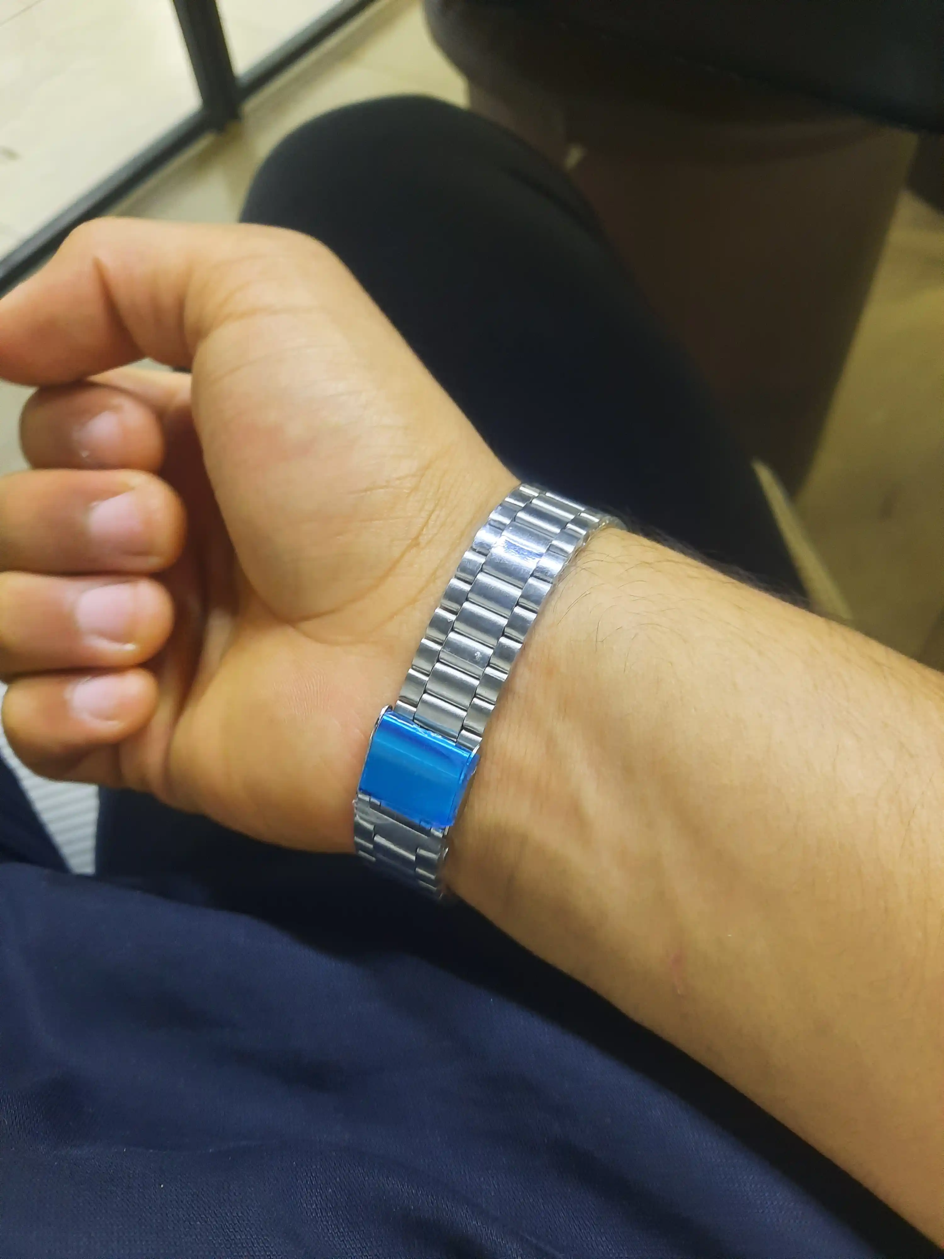 Erkaklar qol soati Casio, kvarts, metall remeshok, klassik dizayn