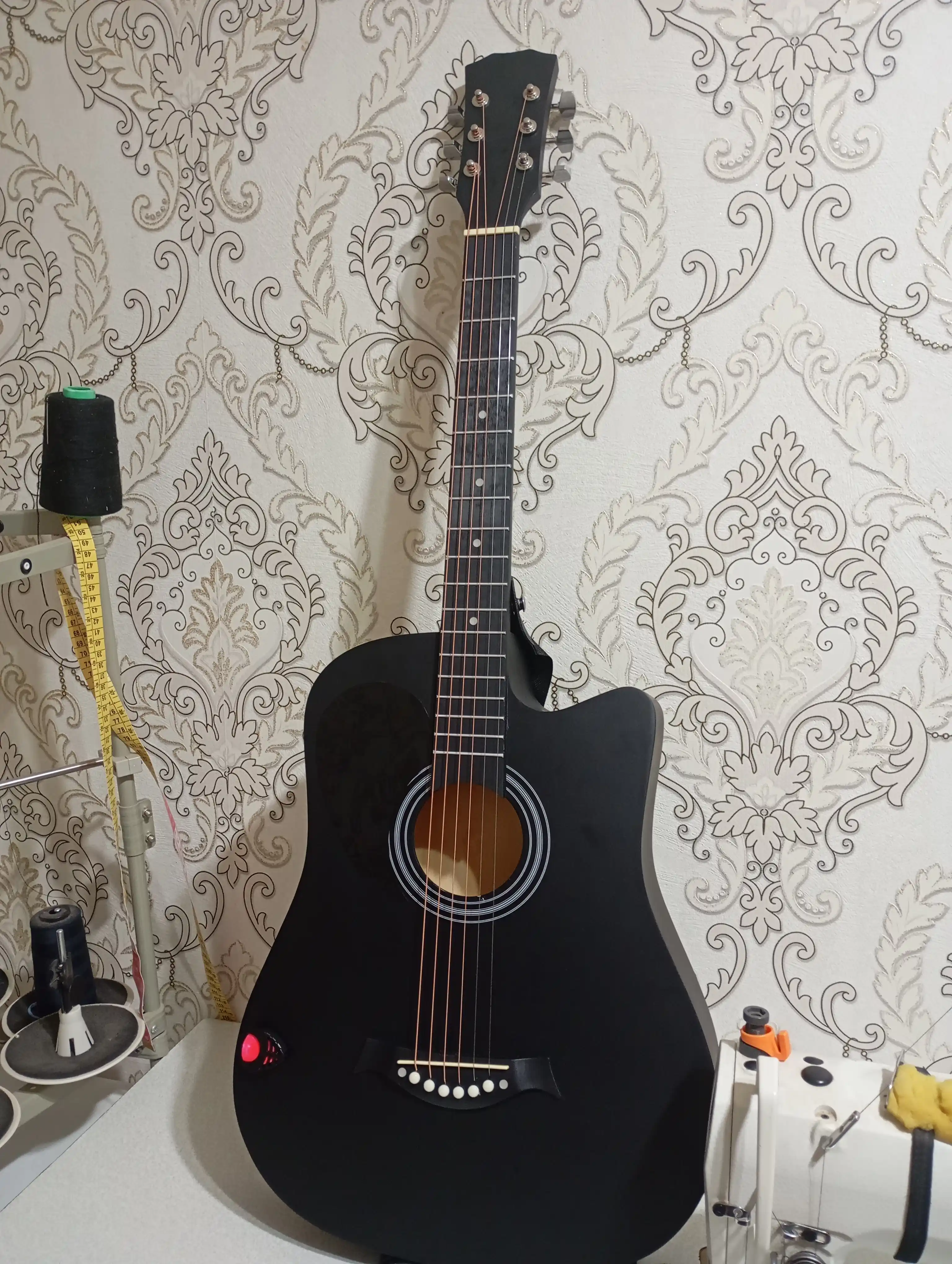 Akustik gitara, FIDGO to‘plamida 30 ta aksessuar