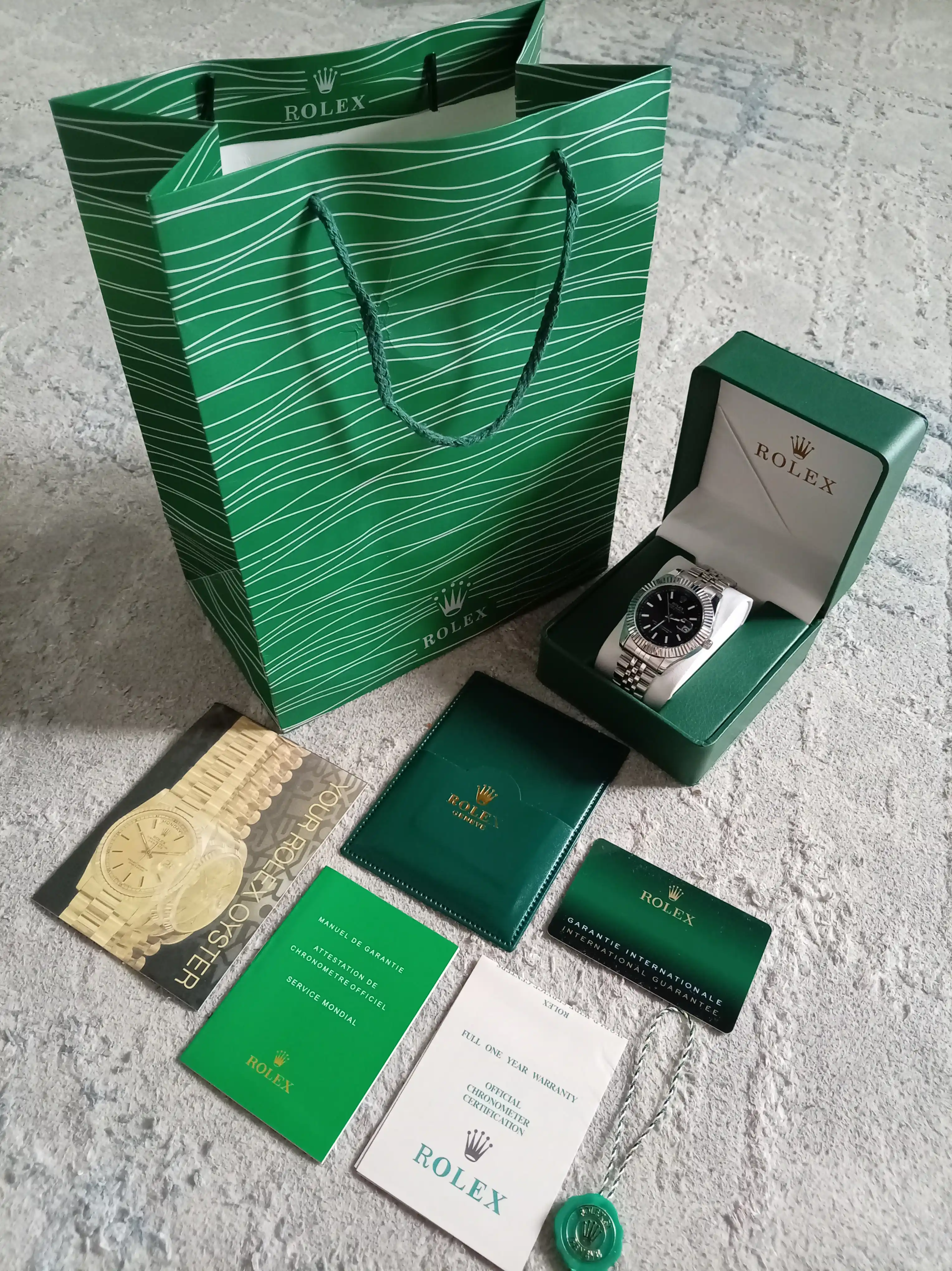 Erkaklar qo'l soati Rolix datejust 42 mm, kvarts mexanizmli, sovg'a to'plami bilan birga