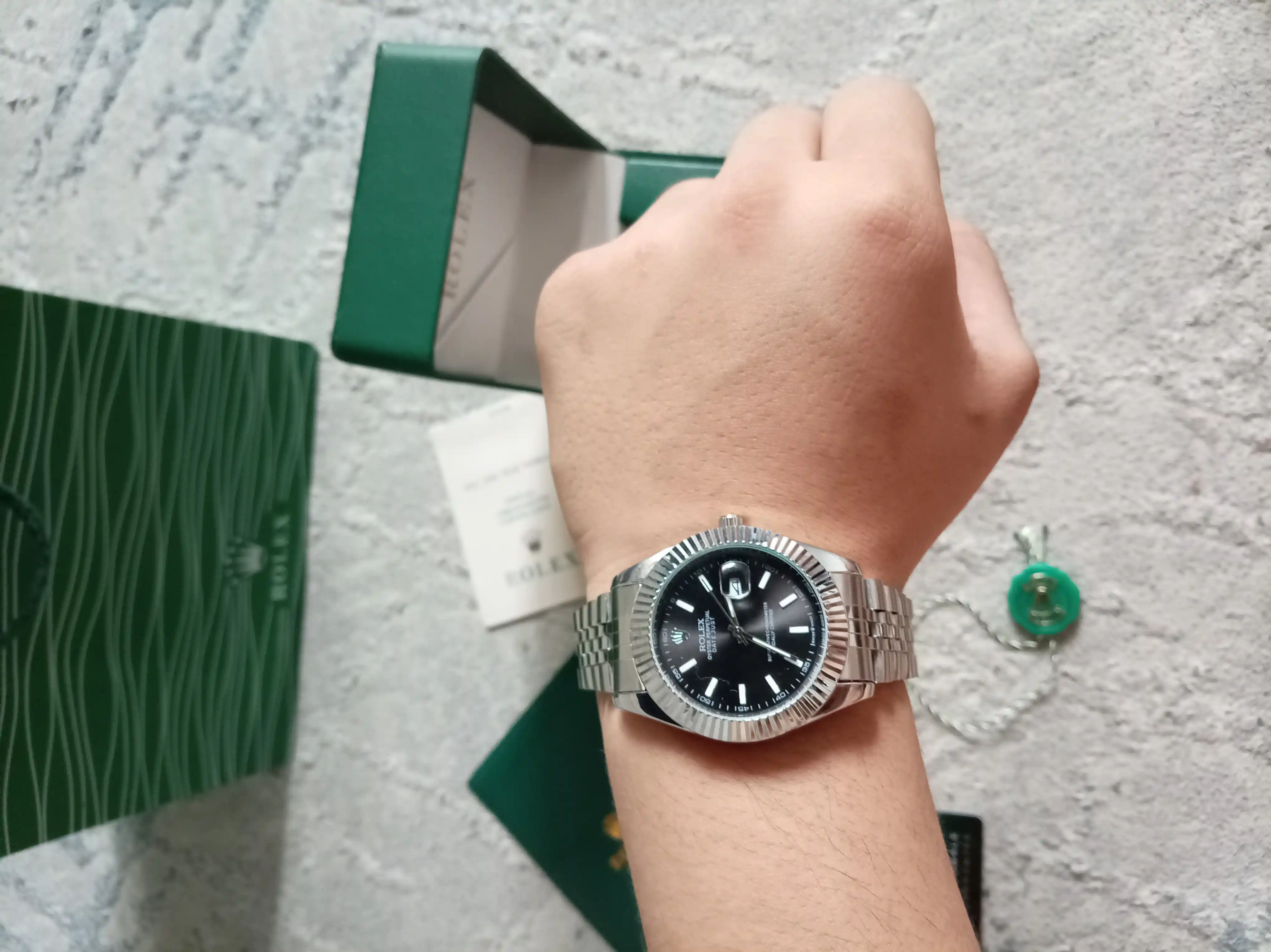 Erkaklar qo'l soati Rolix datejust 42 mm, kvarts mexanizmli, sovg'a to'plami bilan birga