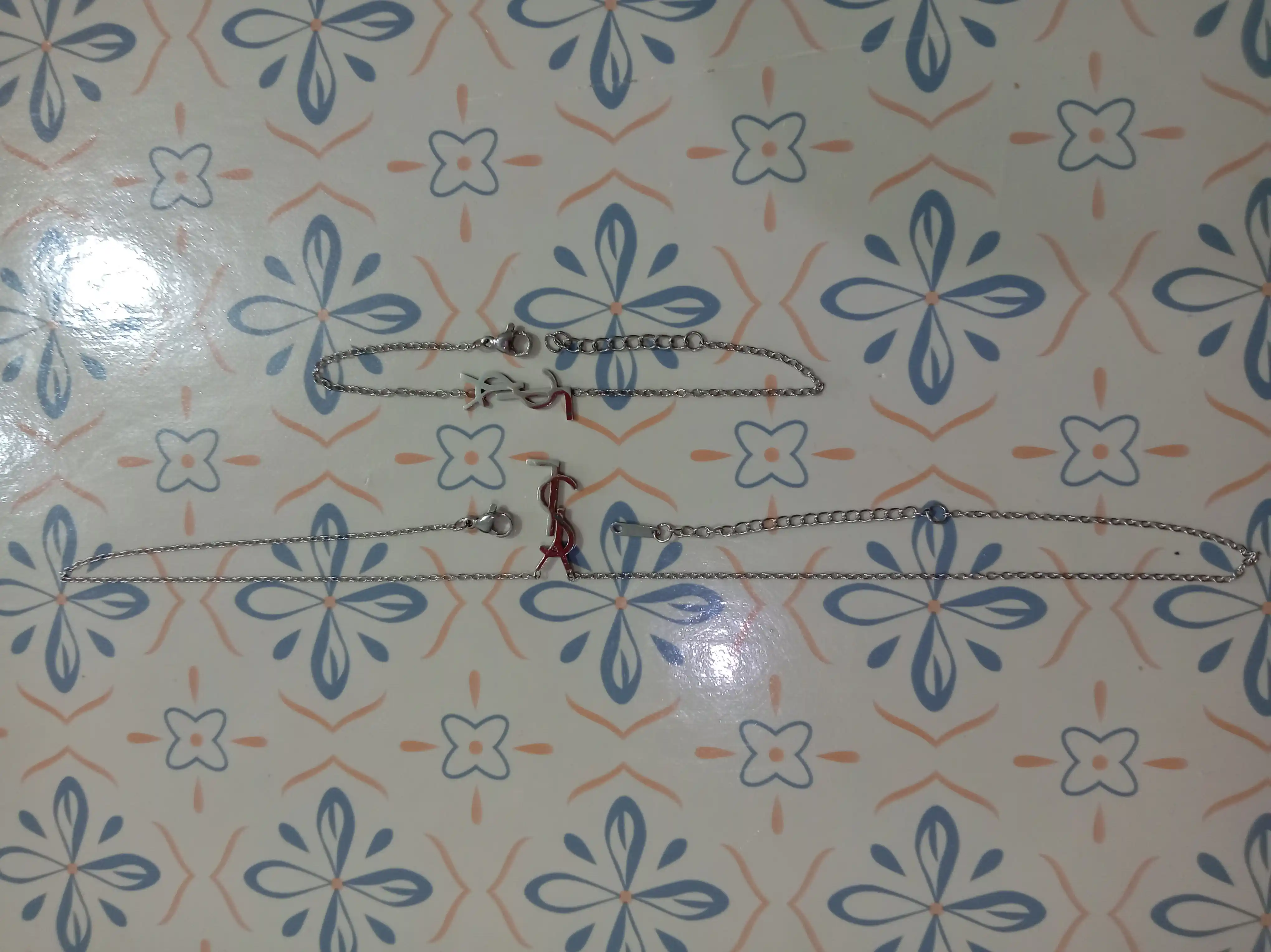 Zargarlik buyumlari to'plami, zanjir, marjon, bilaguzuk, messika, YSL