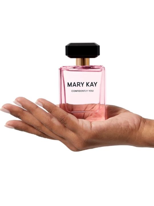 Parfyumlangan suv ayollar uchun Confidently You, 50 ml