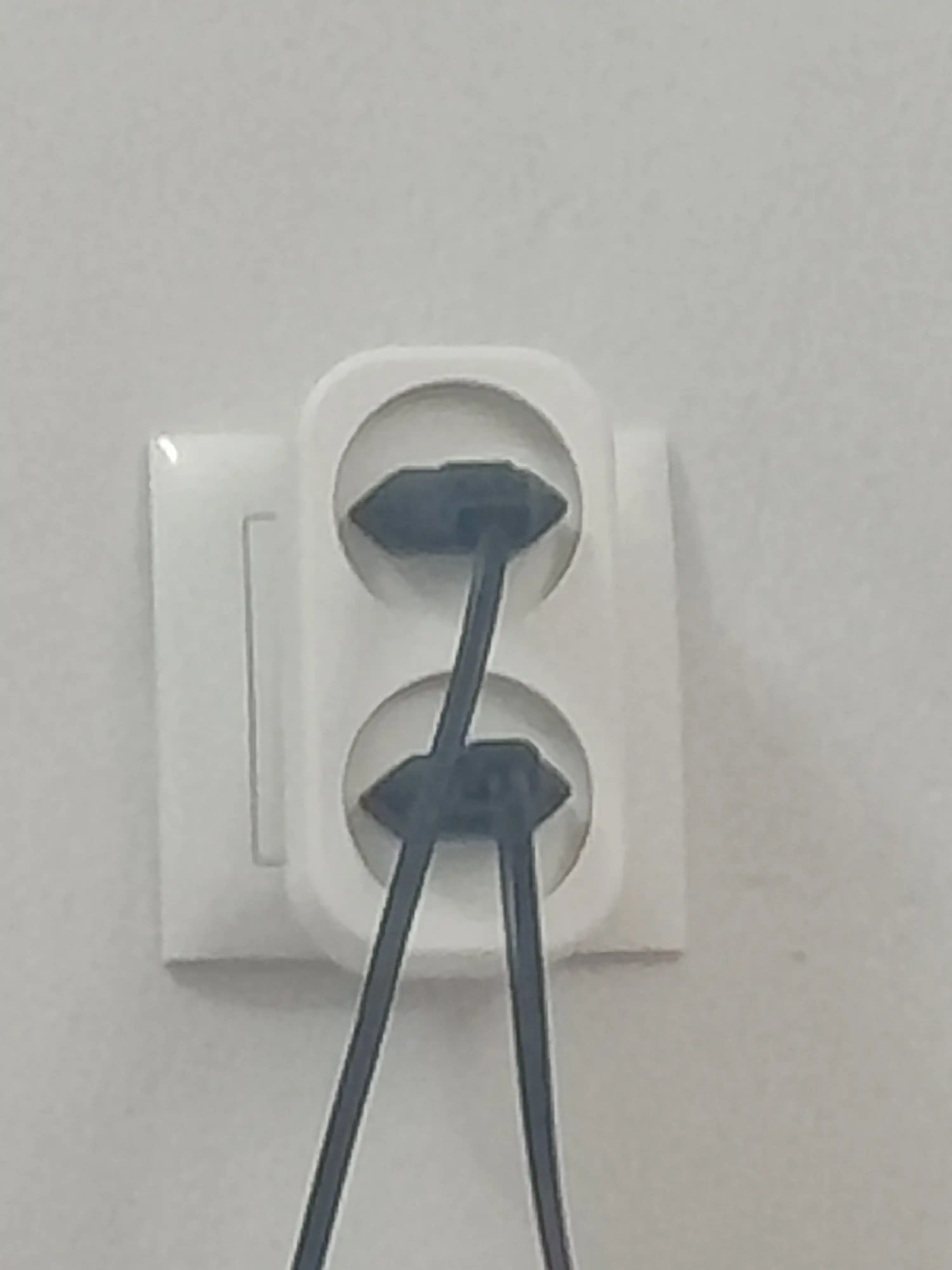 Troynik, perexodnik Beshr, 2/3 rozetka, maxkam korpus, evrovilka, zazemleniyasiz, adapter