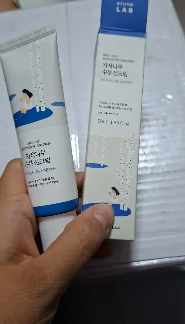 Солнцезащитный крем Round Lab Birch Juice Moisturizing Sunscreen SPF50+ PA+