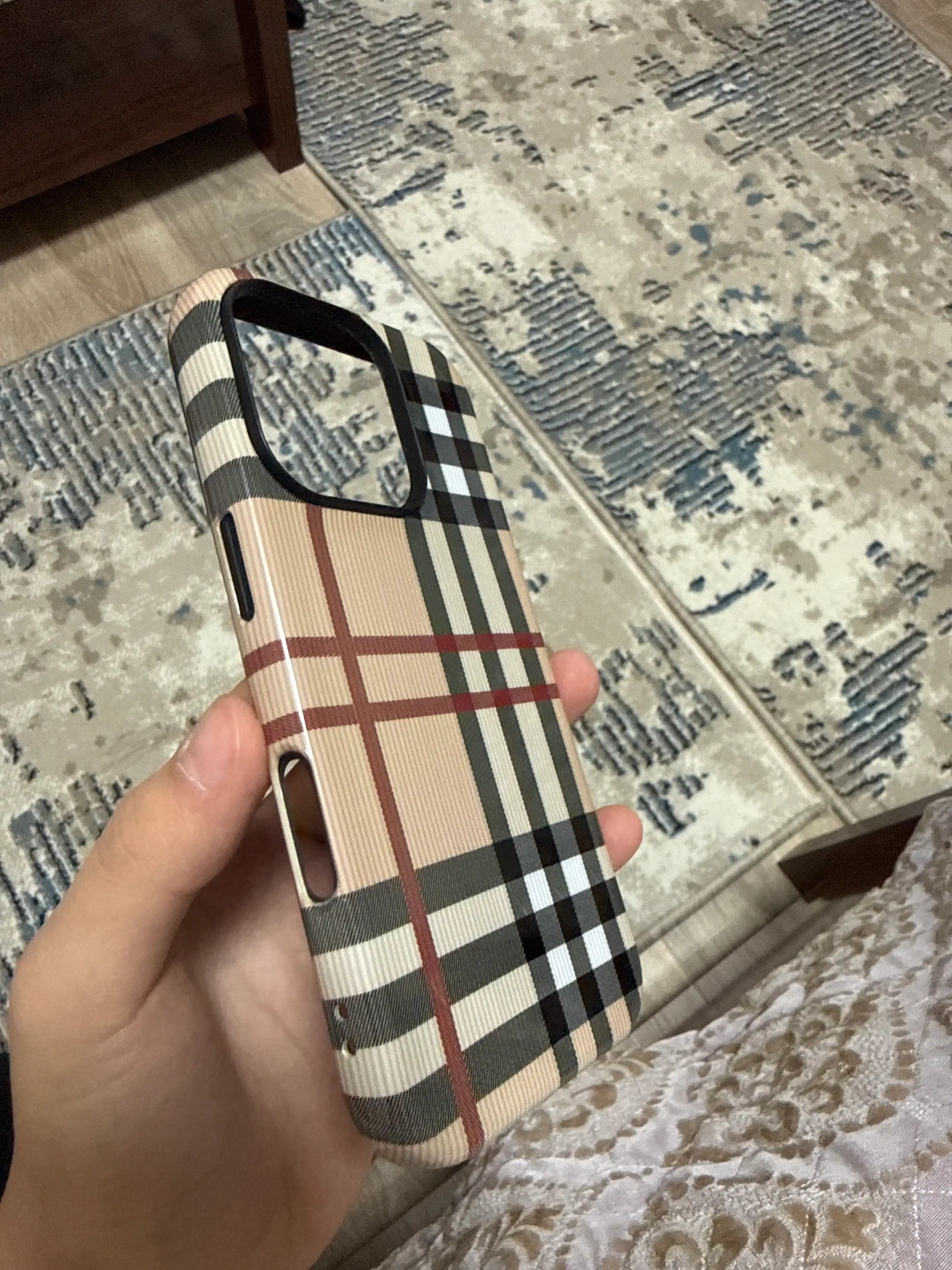 Katakli iPhone g‘ilofi, iPhone g‘ilofi, iPhone 16,17 Pro/Promax