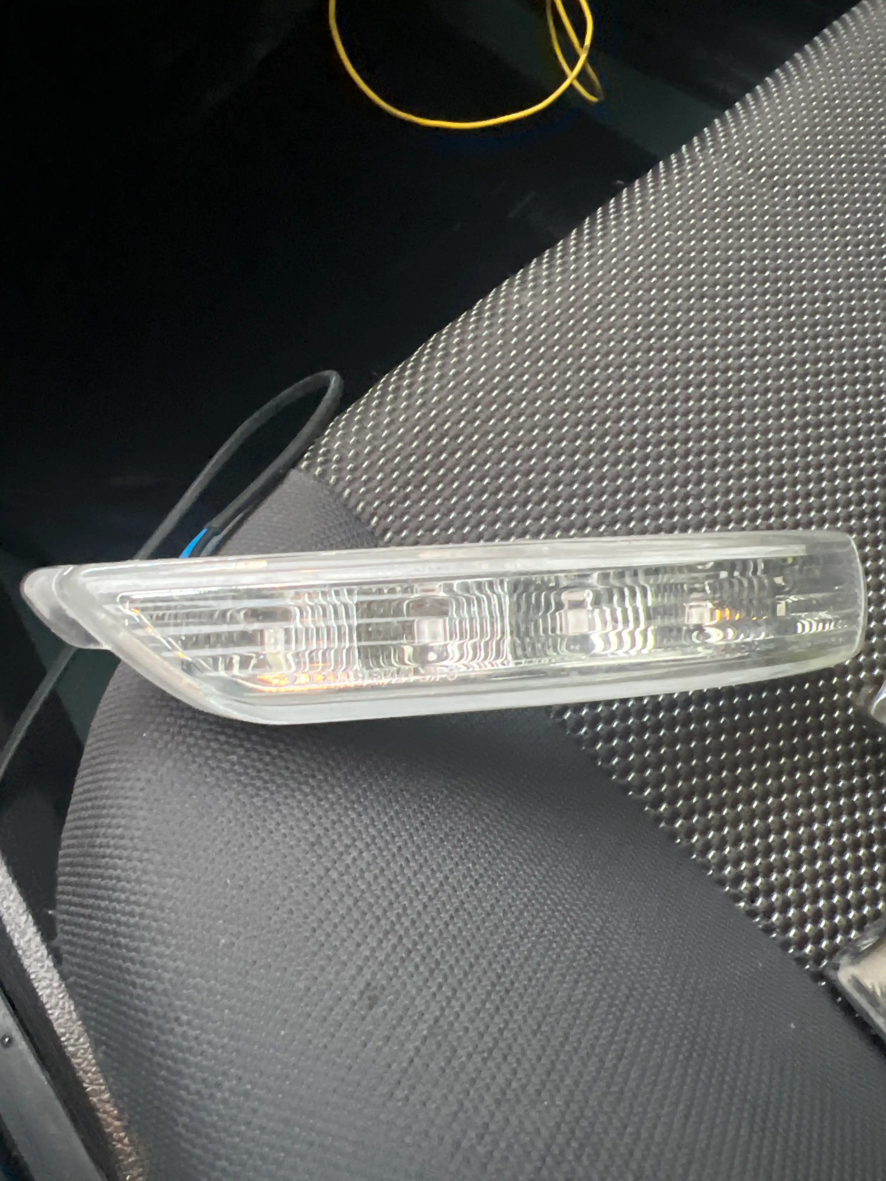 Chevrolet Nexia 2 uchun yon koʻzgular diodli povorotnik toʻplami 2 dona