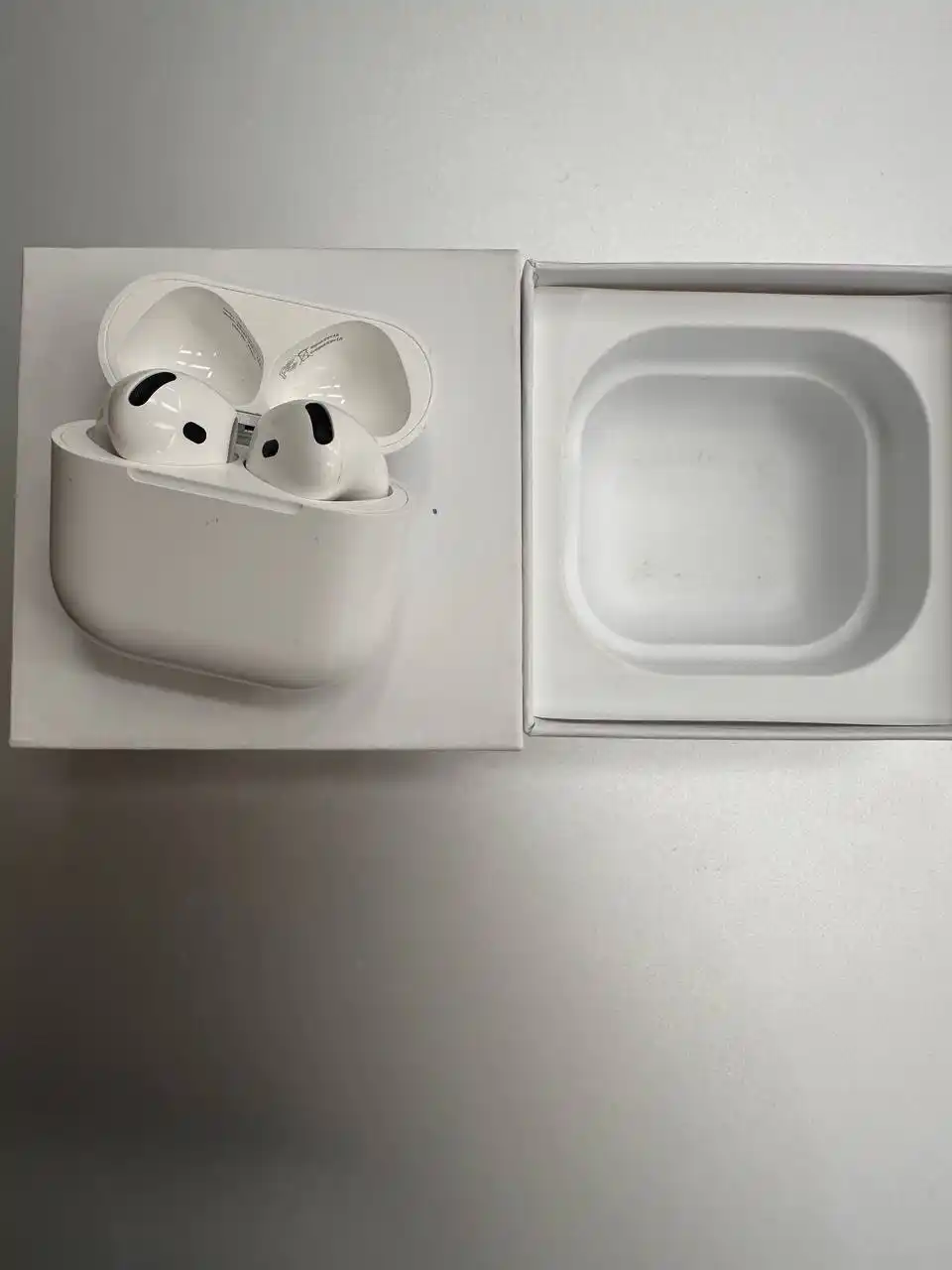 Беспроводные наушники Pods 4 сенсорным управлением для iPhone и Android