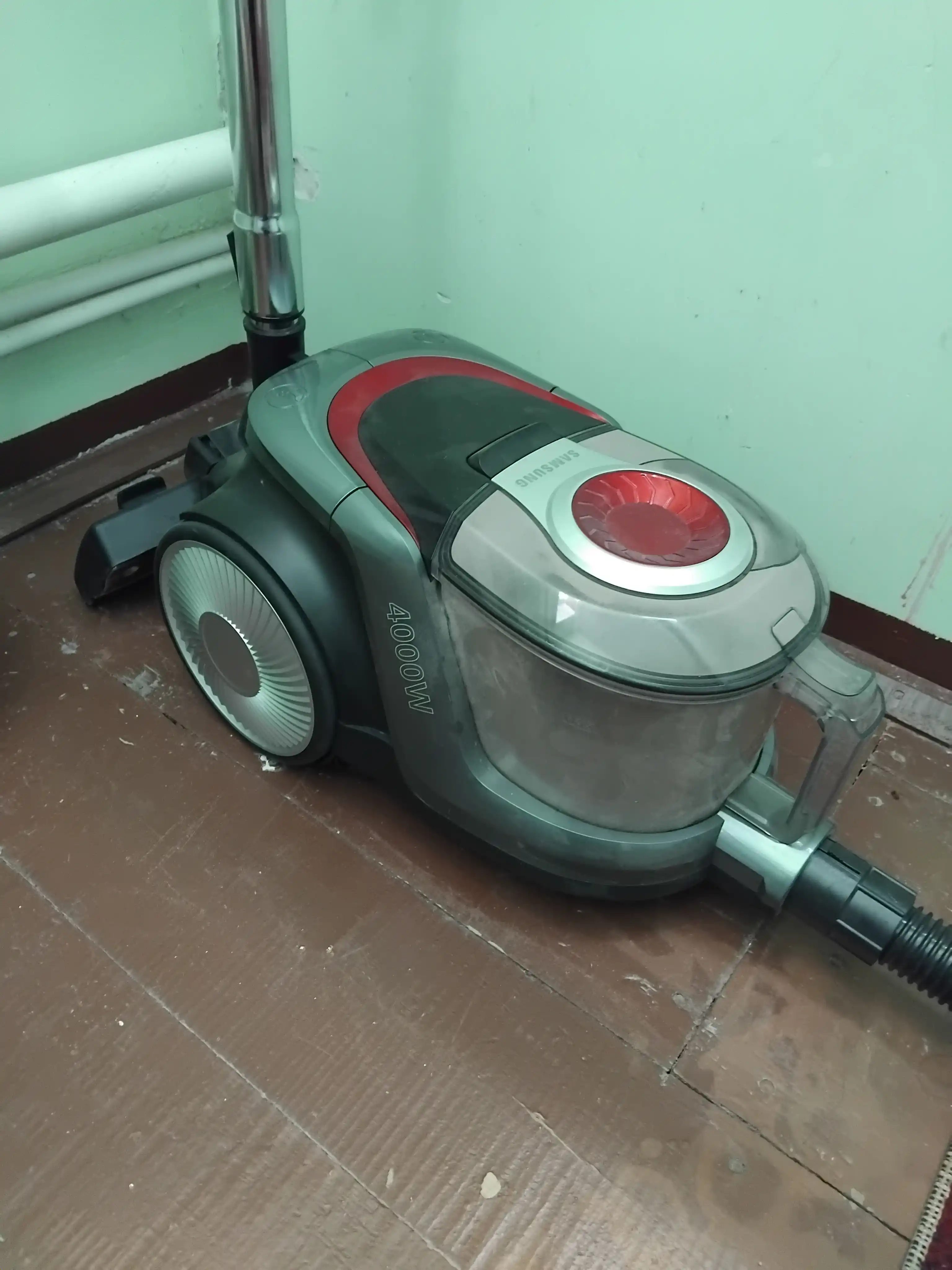 Пылесос Samsung PowerPro, 3600w, 4 л, с телескопической трубкой, с HEPA фильтром
