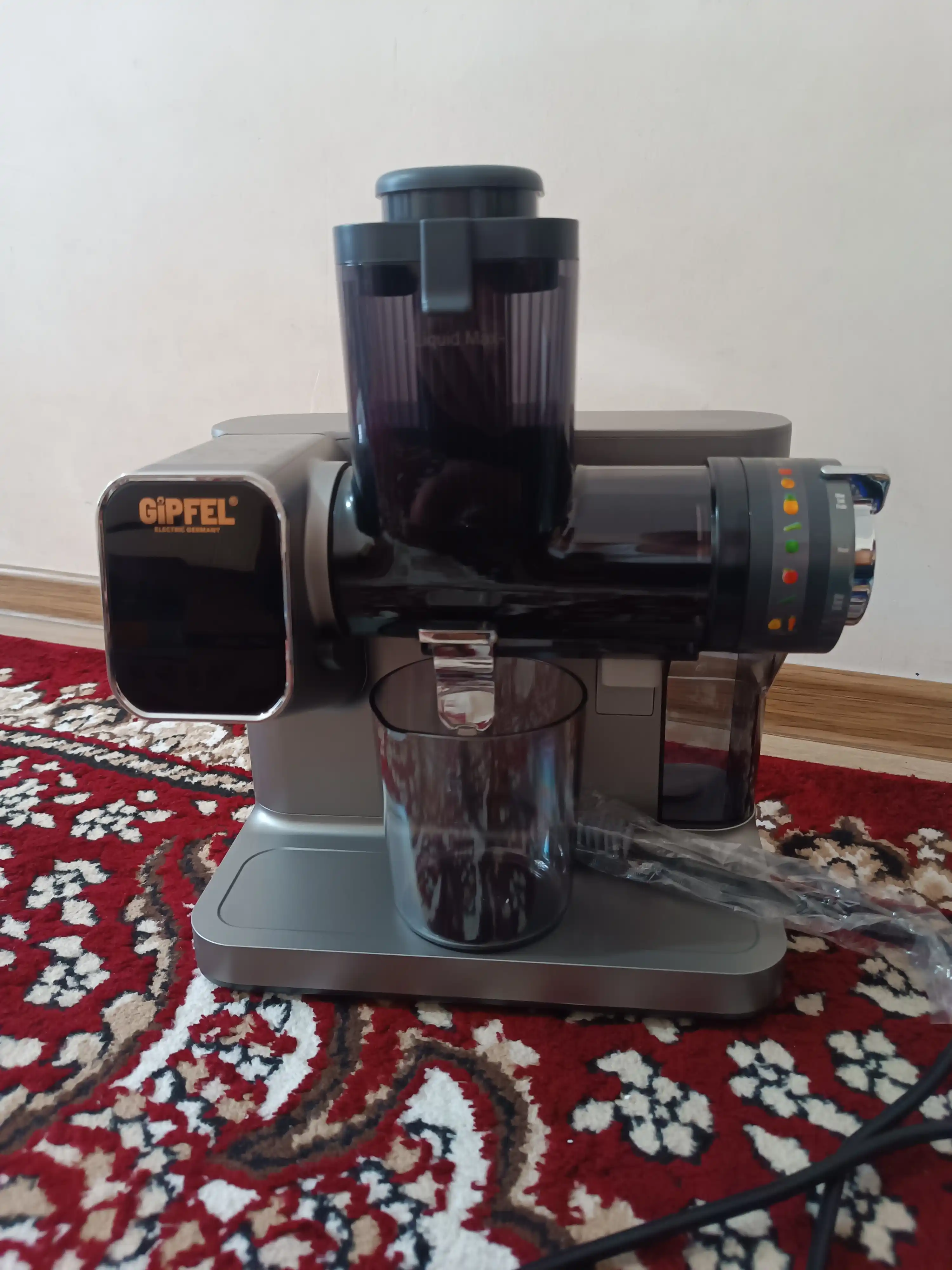Gipfel elektr shnekli sharbatsiqqich
