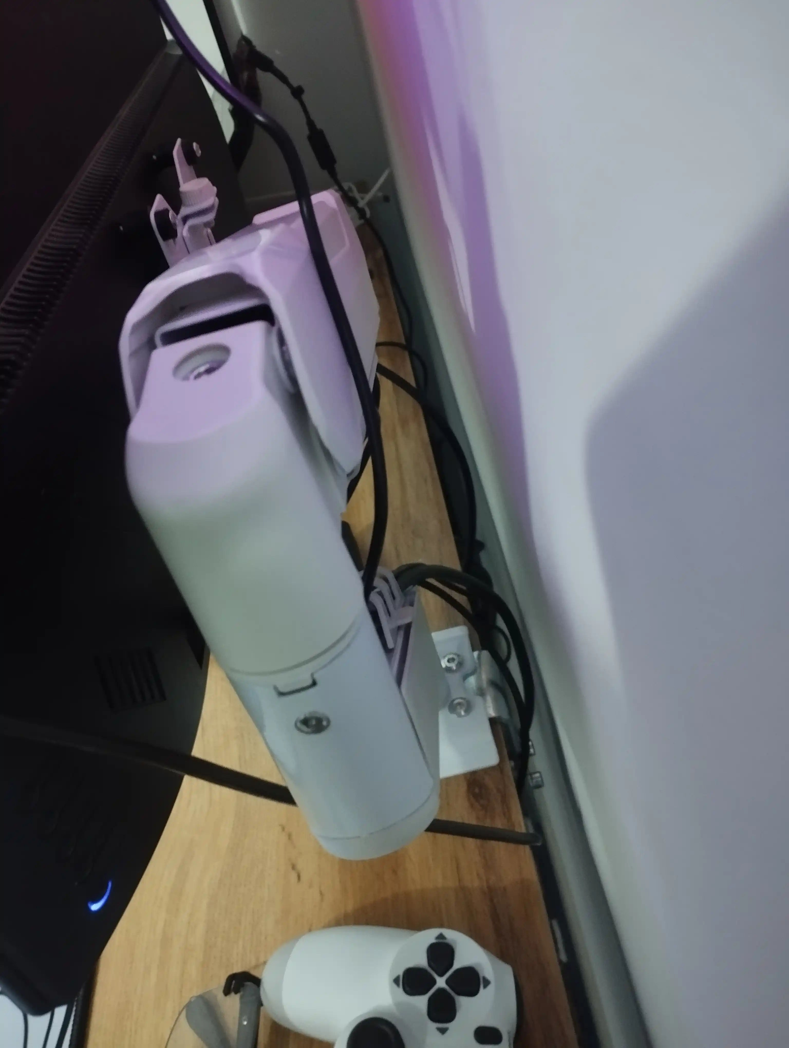Monitor kronshteyn, ekran diagonali 17-32", 10 kg