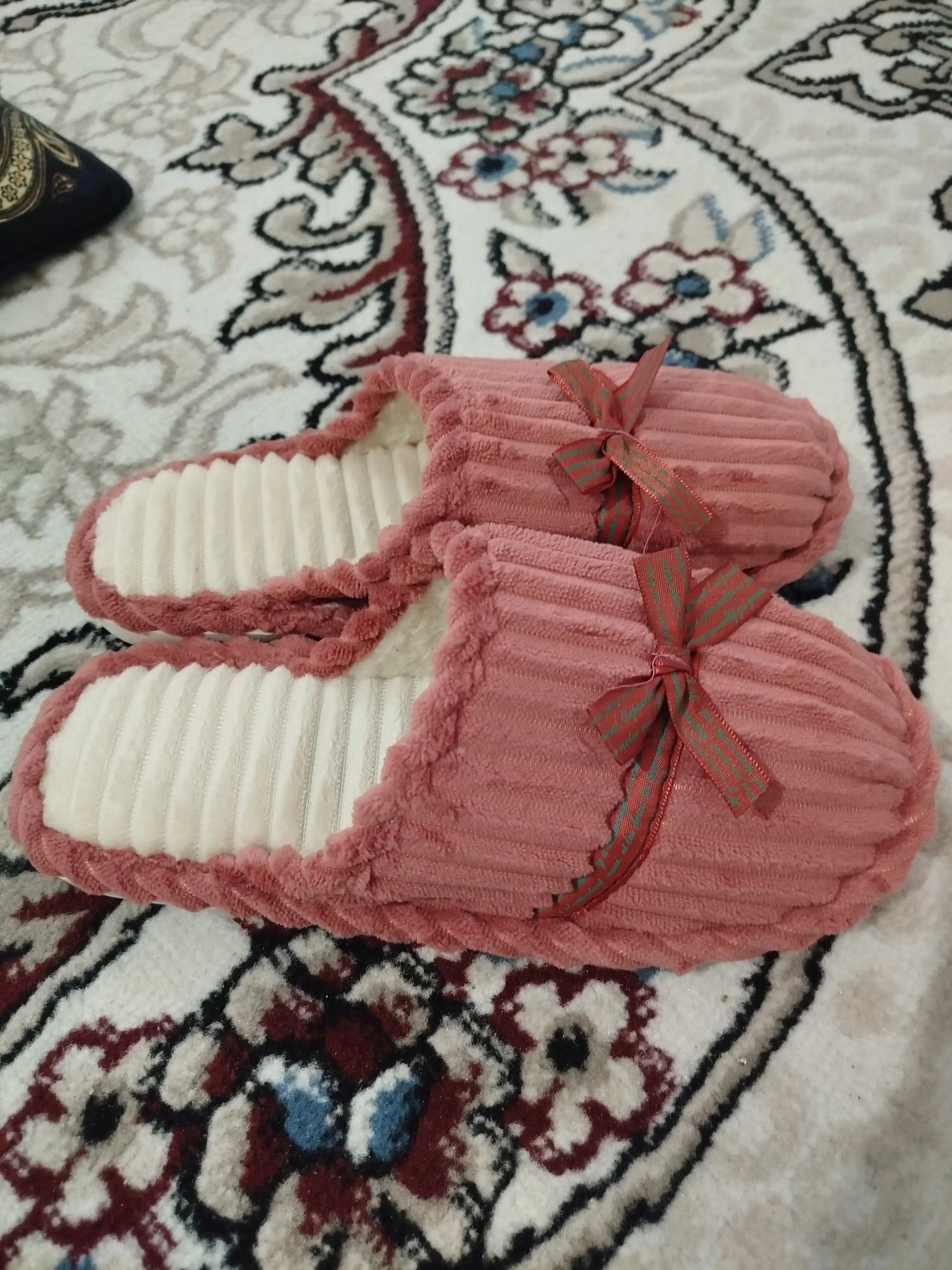 Тапочки женские и девичьи, 36-40