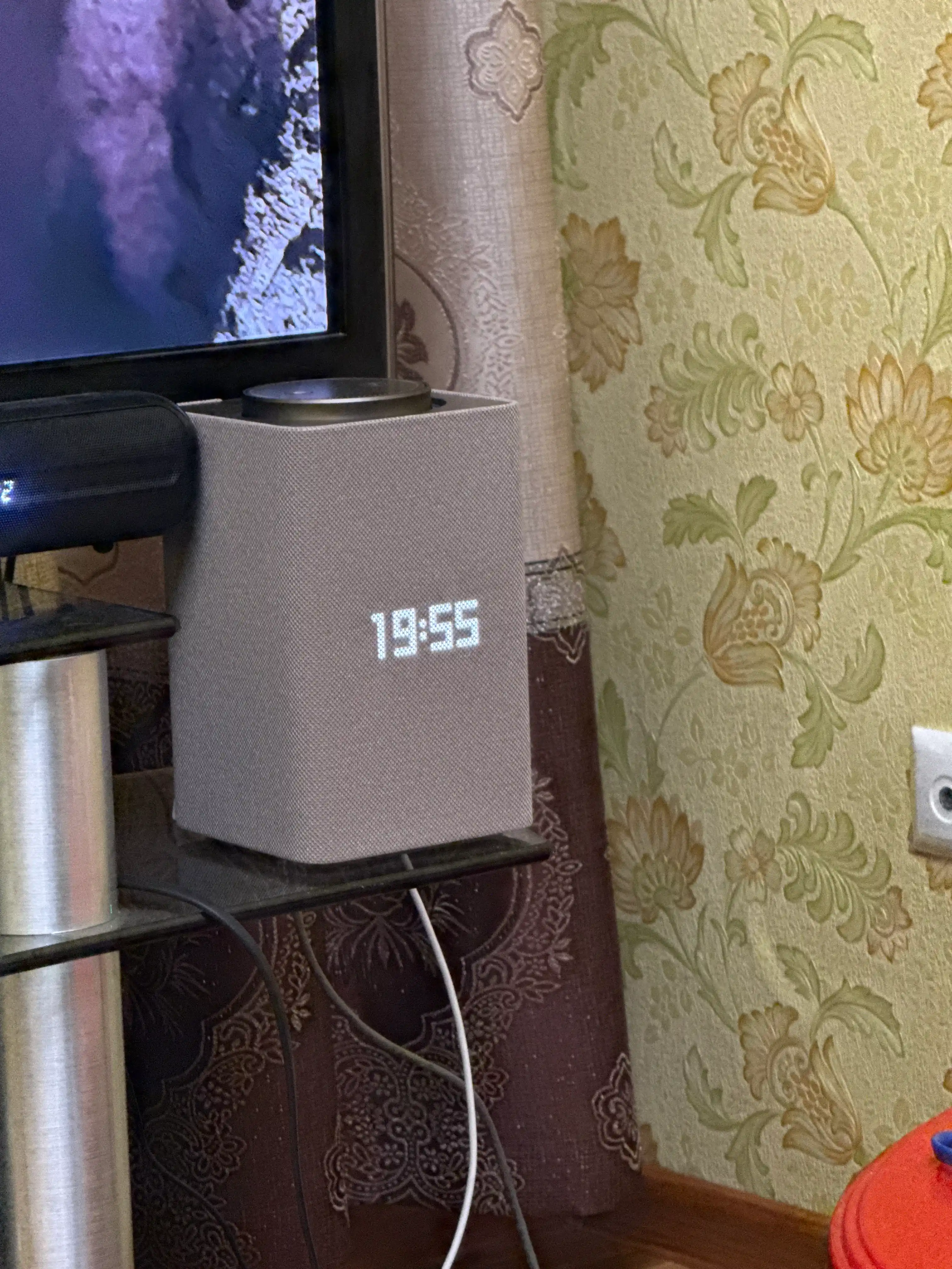 Yandeks Stansiya Maks — aqlli kolonka Alisa, YandexGPT, Zigbee va o‘zbek tili bilan, 65 Vt