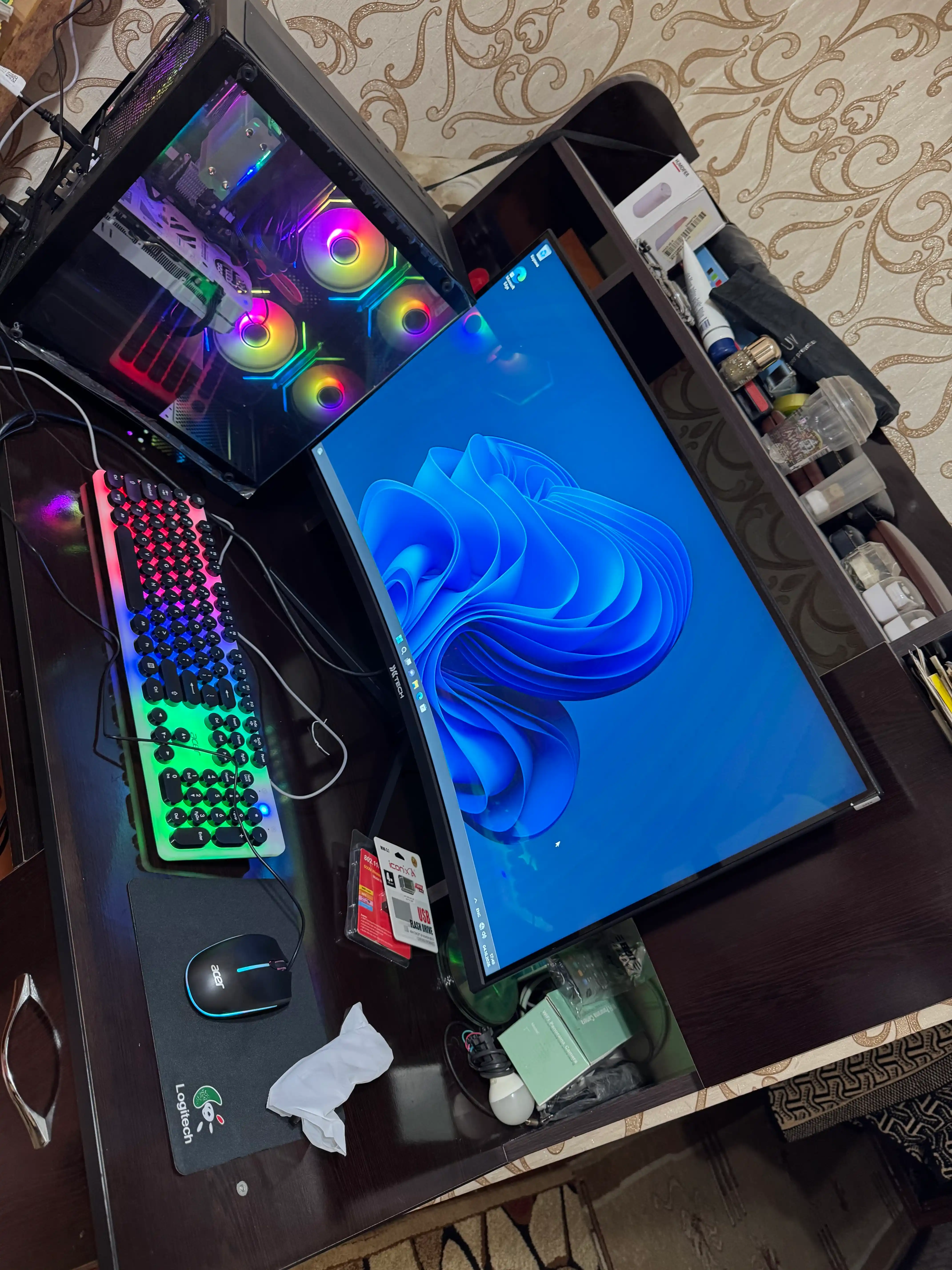 Компьютер, готовый комплект для игр и офиса RX580 8GB, 16GB RAM, ПК с корпусом и монитором