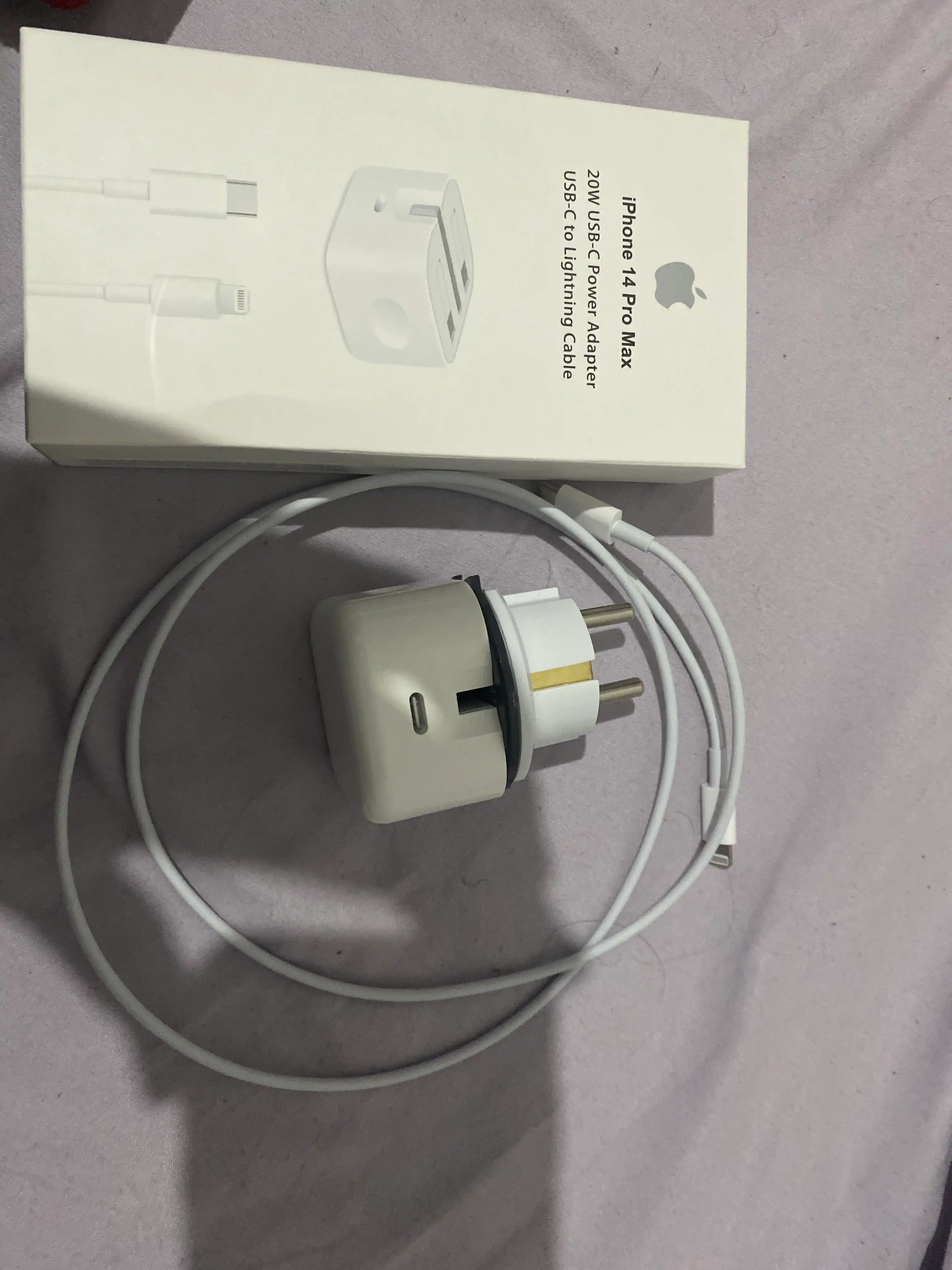 Зарядное устройство для iPhone, быстрая зарядка 20 Вт, с кабелем Type-C — Lightning