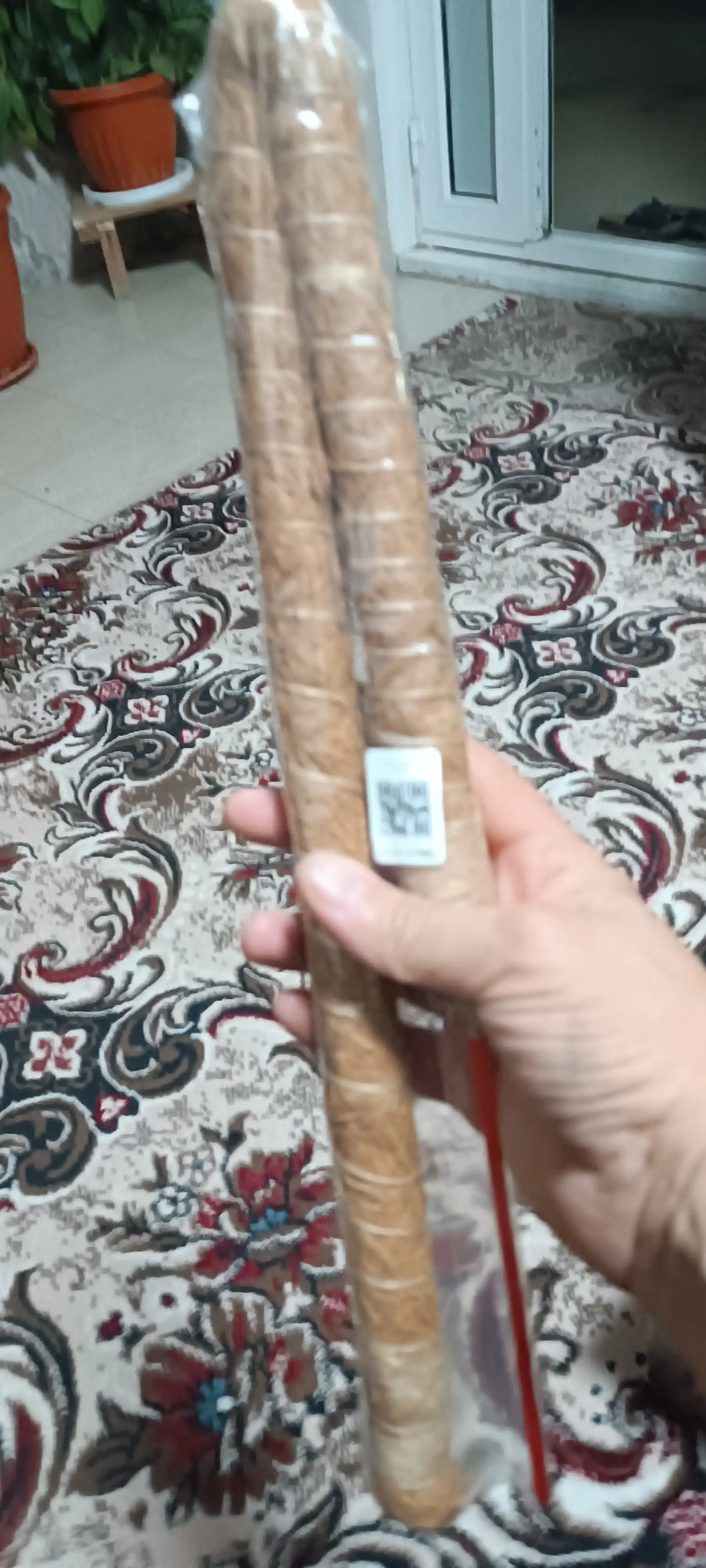 O‘simliklar uchun egiluvchan kokos tayanchi 50–100 sm — gullar uchun ushlagich