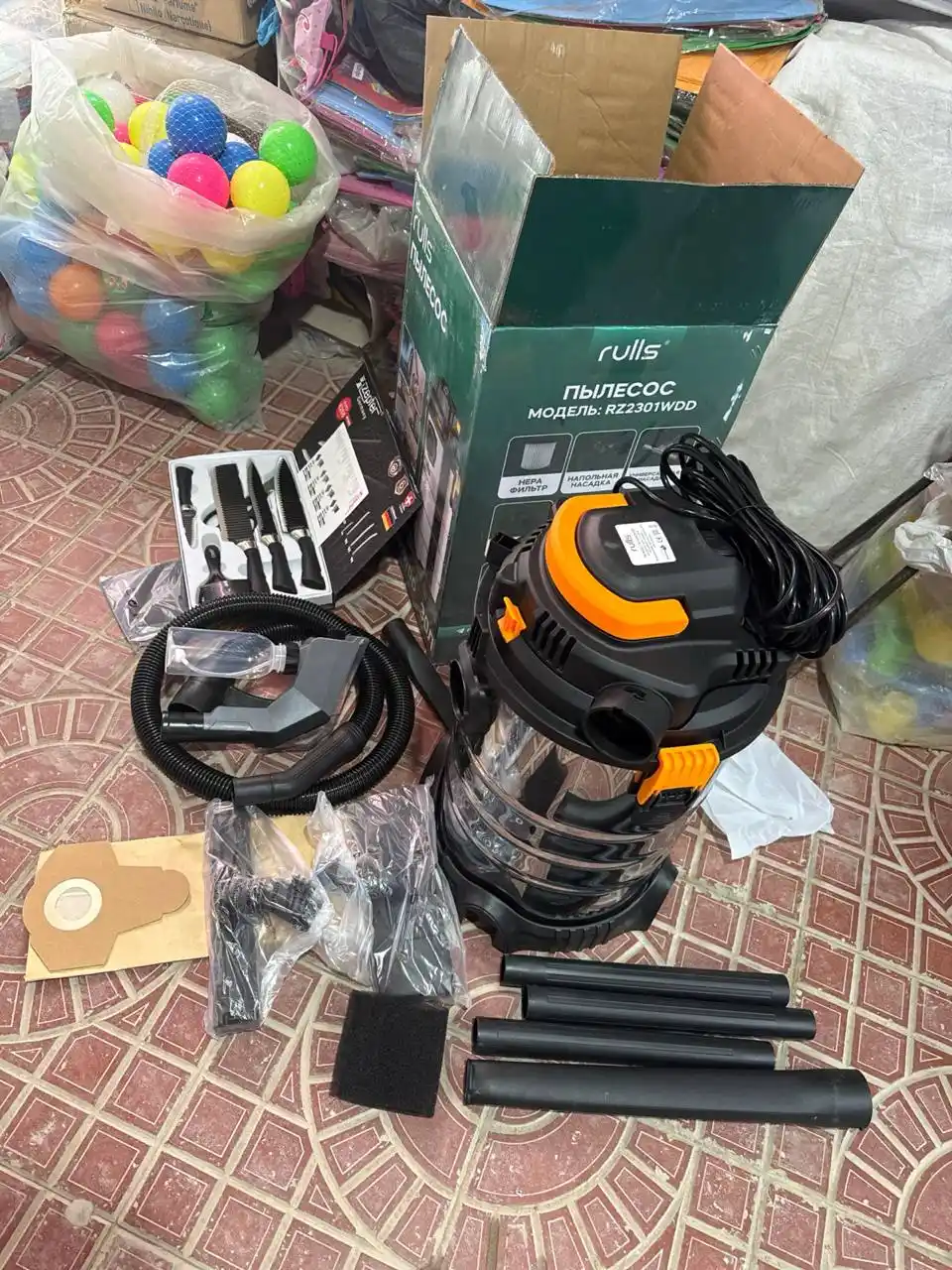 Пылесос строительный Rulls RZ2301WDD 30 л, 3 в 1, сухая и влажная уборка, выдув, моющий
