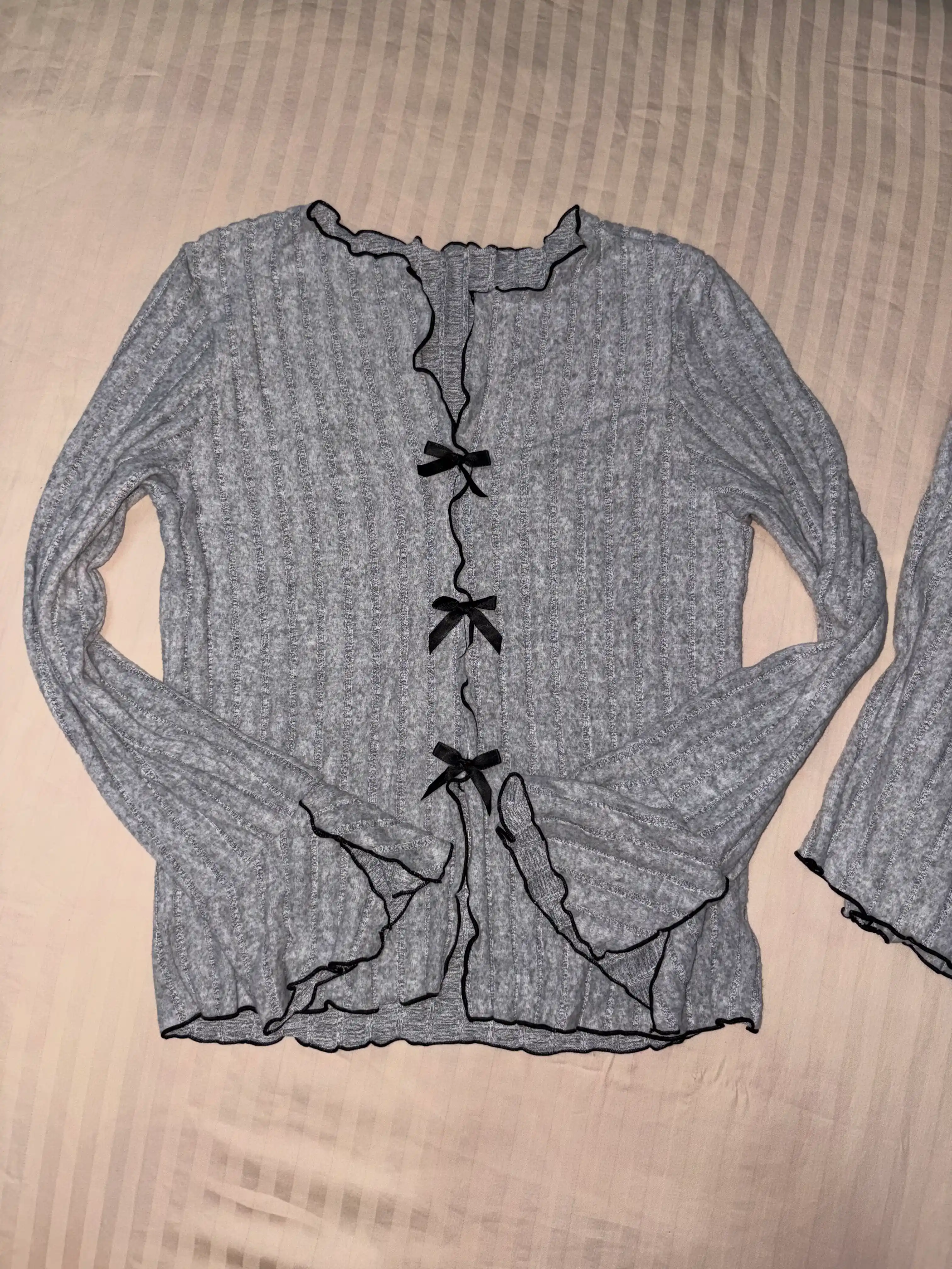Ayollar uchun pijama, uy kiyimi, tungi ko‘ylak