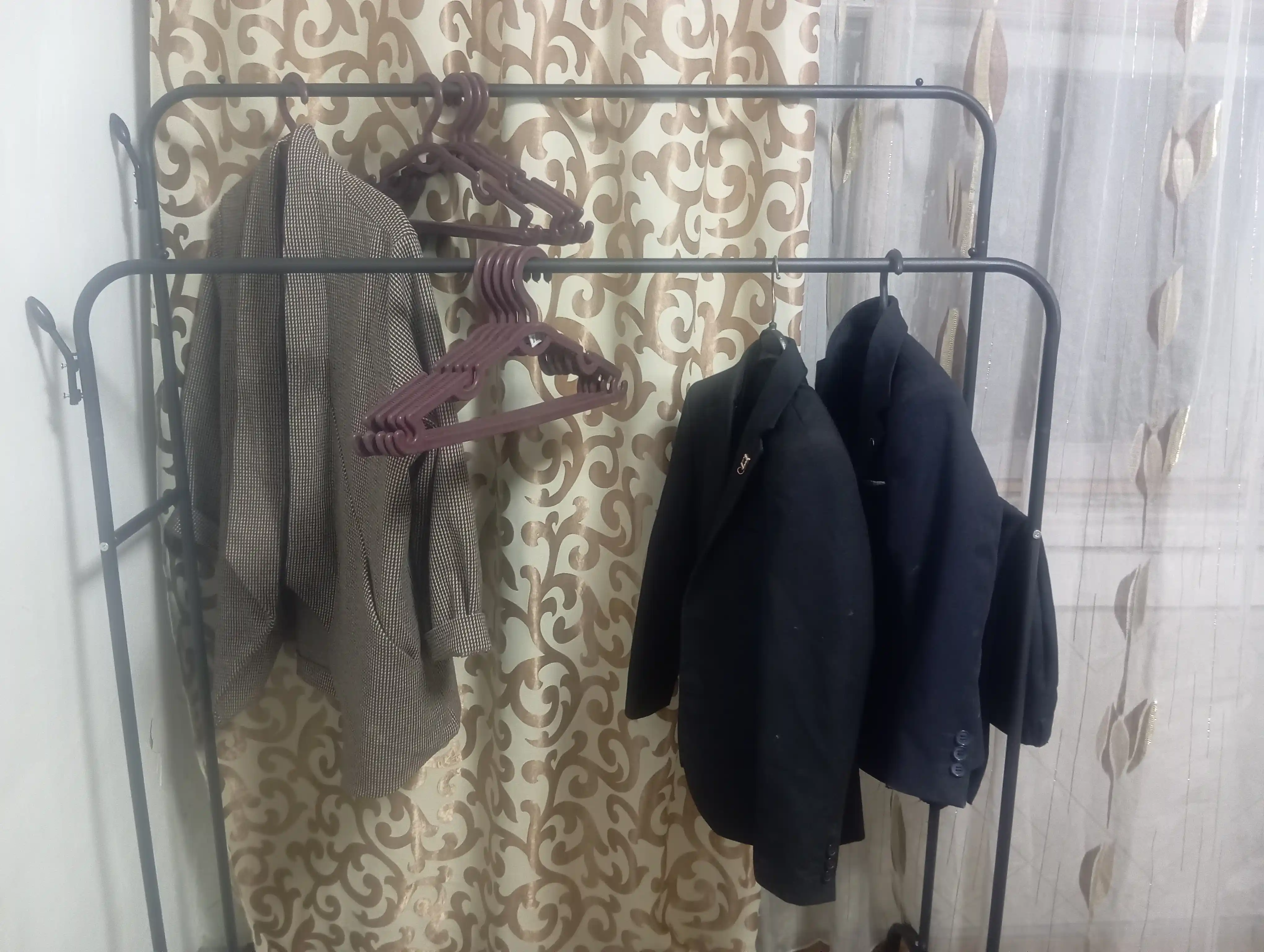 Kiyim uchun polga ilgich, poyabzal tokchali, metall, veshalka