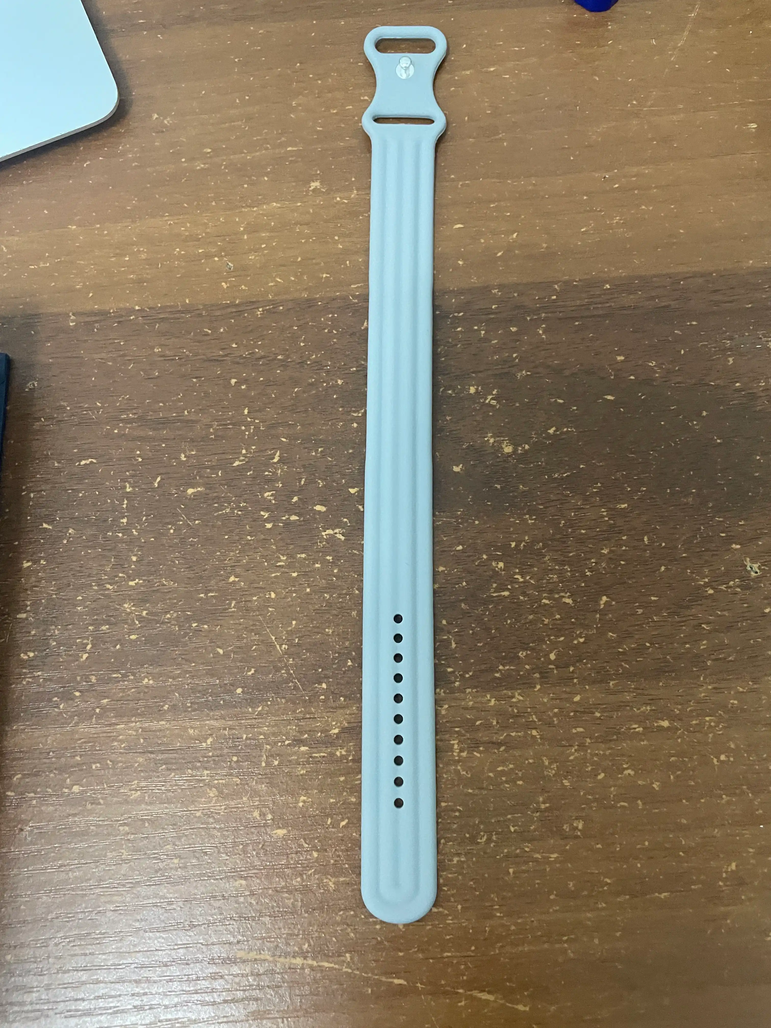 Google Fitbit Air fitnes-bilaguzugi uchun silikon tasma