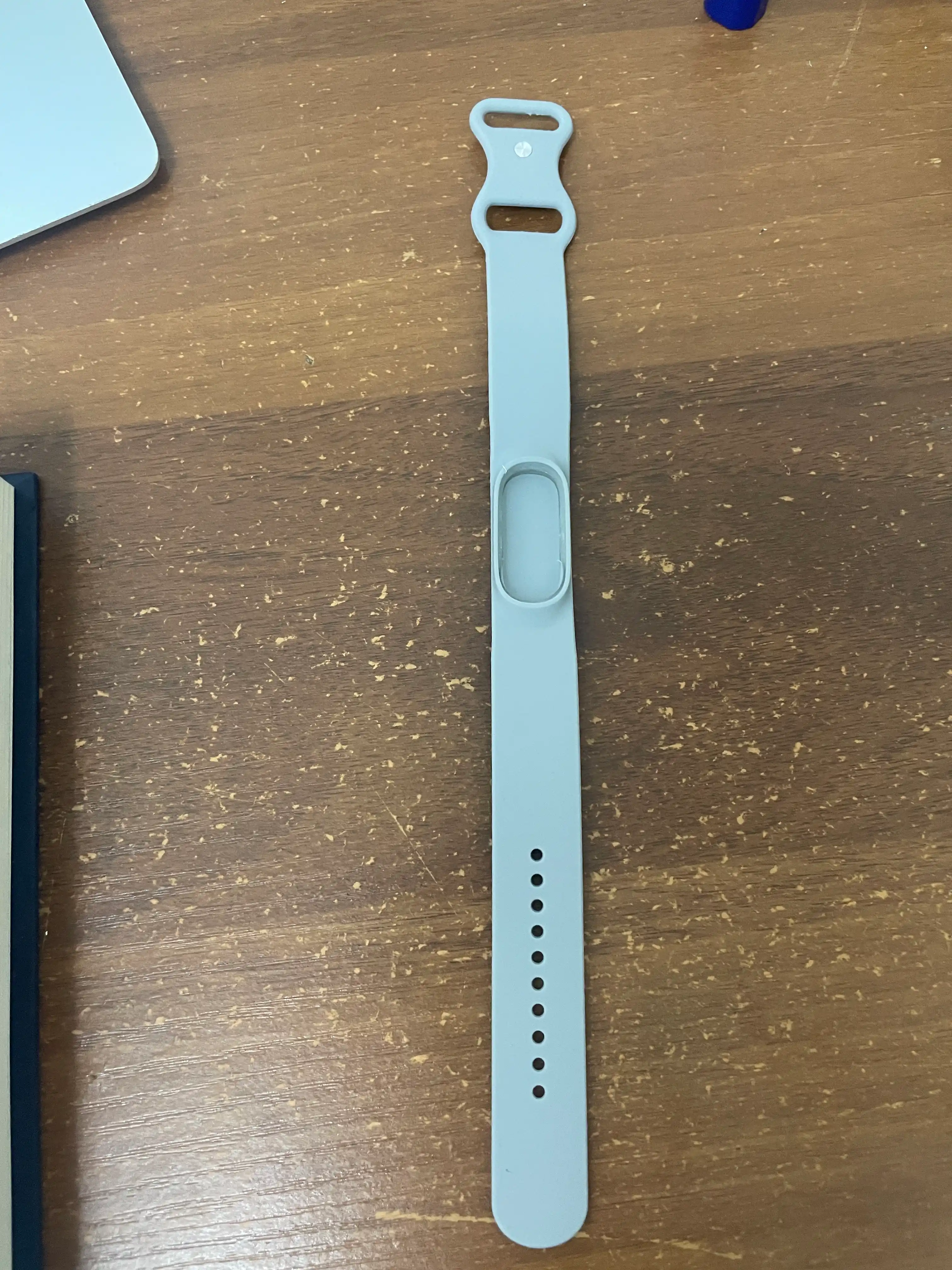 Google Fitbit Air fitnes-bilaguzugi uchun silikon tasma