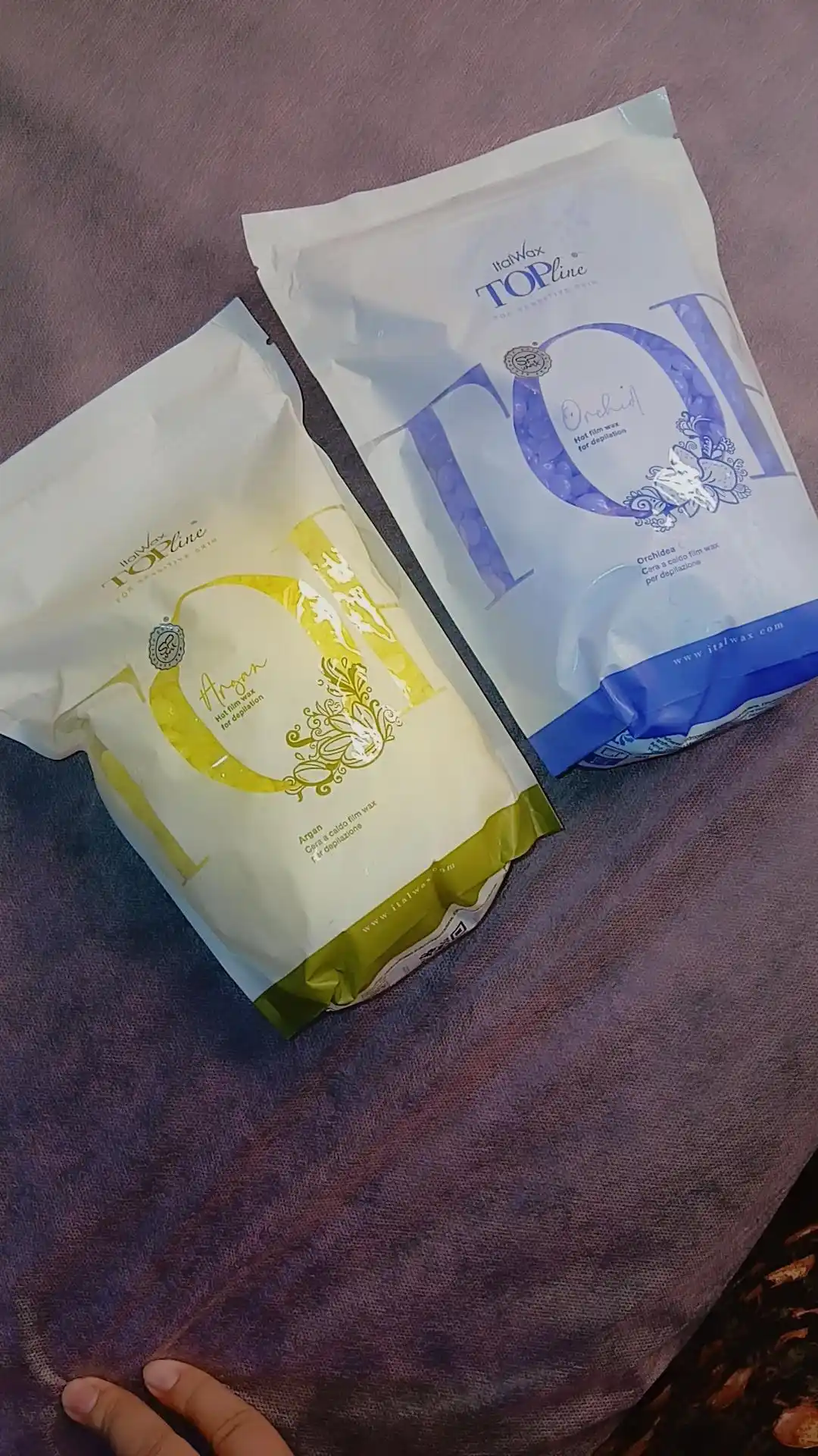 ItalWax "Argana" TOP LINE plyonkali mumi, granulalarda depilyatsiya uchun, 750 gr