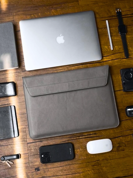 Leather Sleeve Case для MacBook — кожаный чехол-конверт 13.6″ и 15″