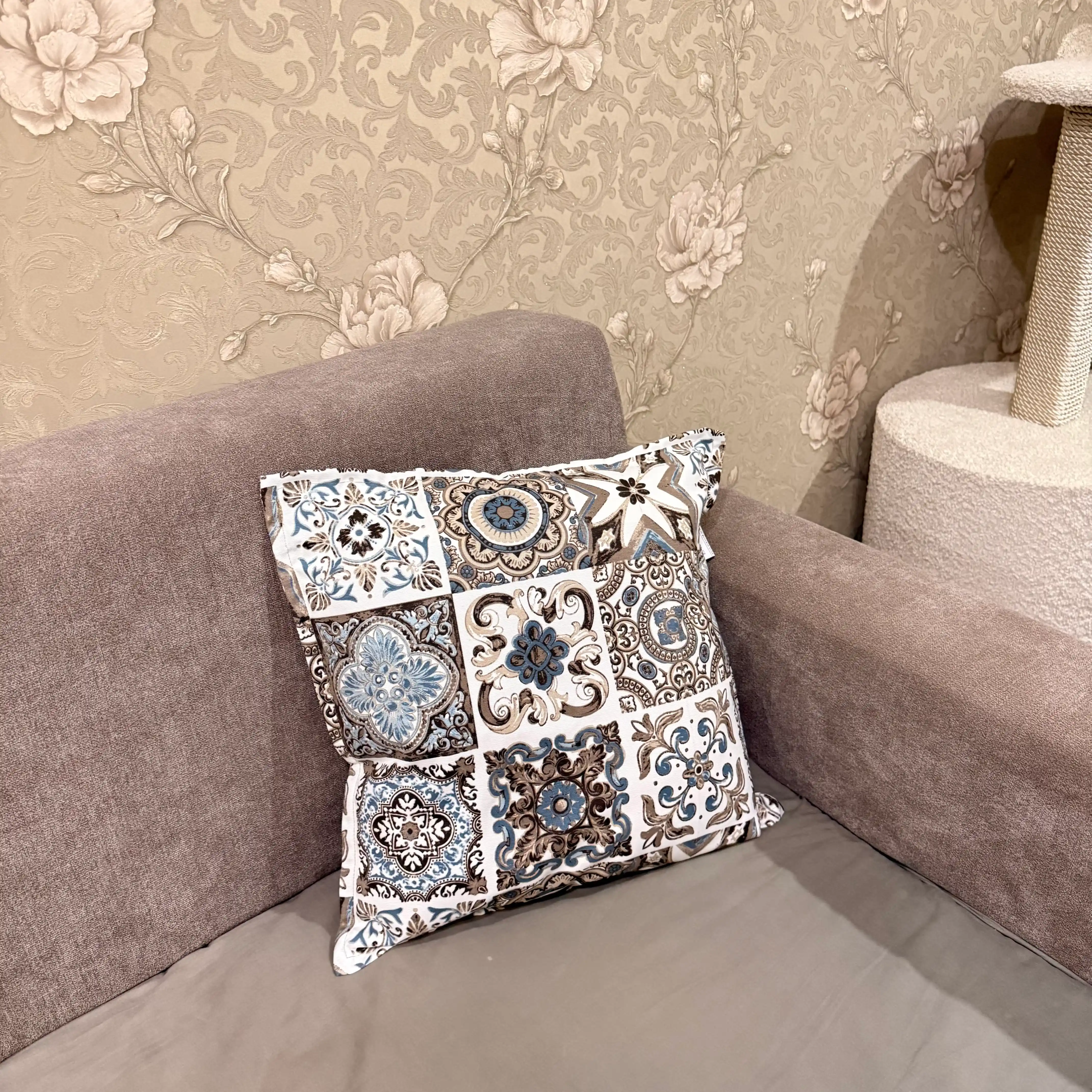 Dekorativ yostiq ikat printli, 2 dona, 45x45 sm, uy, ofis va mexmonxona interyeri uchun