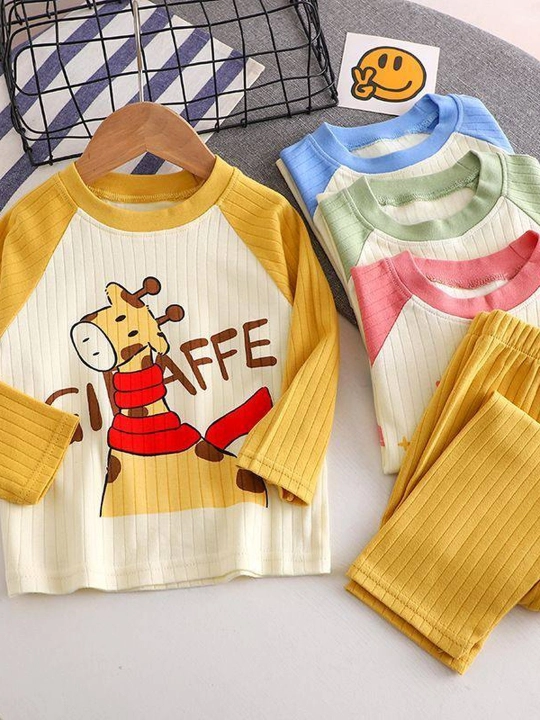 Детская пижама комплект кофта и брюки из рибаны 2-6 лет