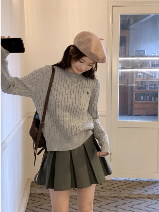 Ayollar uchun, trikotaj sviter, keng yengli, Yumshoq, zamonaviy kundalik model