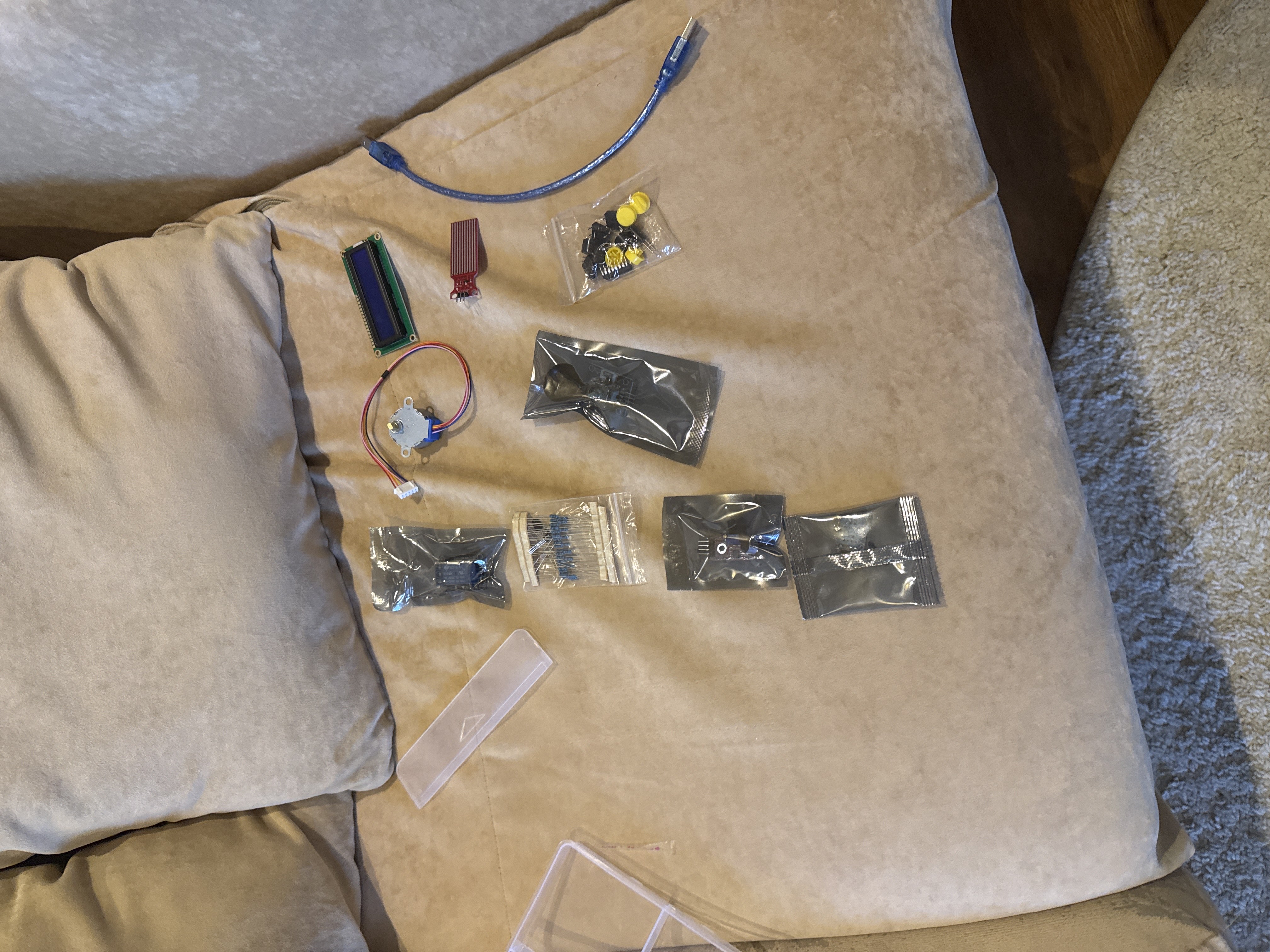 Расширенный набор модулей и электронных компонентов (Starter Kit) для Arduino/Raspberry Pi