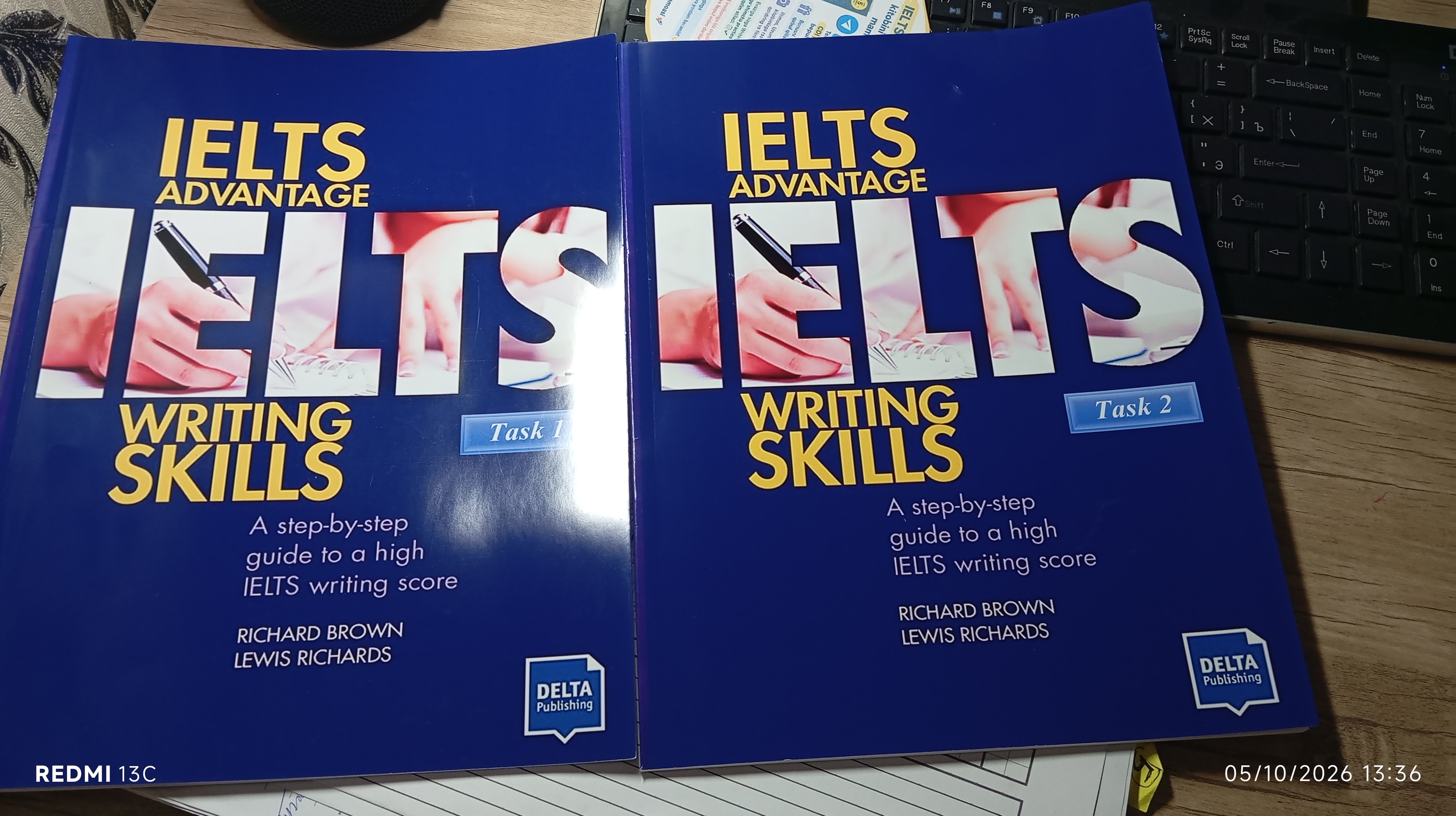 IELTS Advantage Writing Skills IELTS Writing Task 1 va Task 2 uchun qo‘llanma