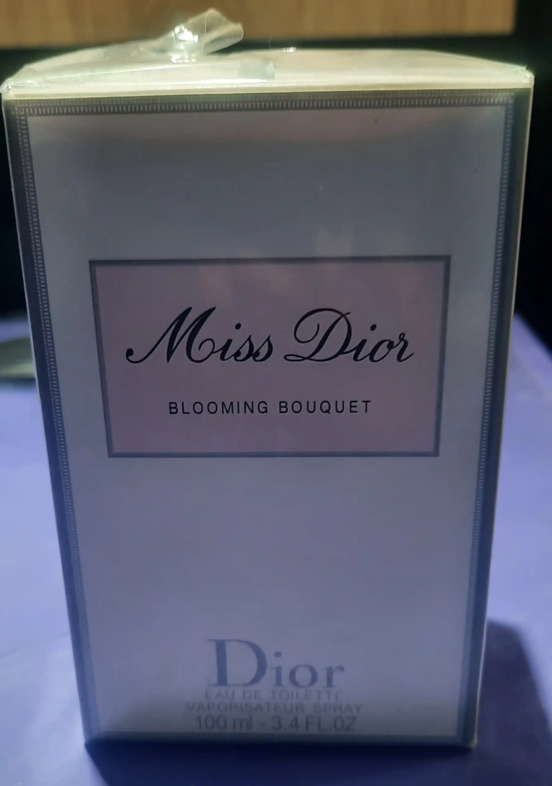 Atirlar ayollar uchun Miss Dior Blooming Bouquet, qizlar uchun parfyumlangan suvsuv